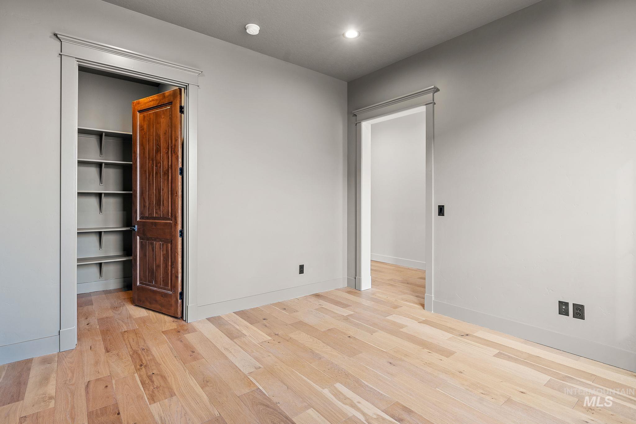 115 S Steel Farm Property Photo 8