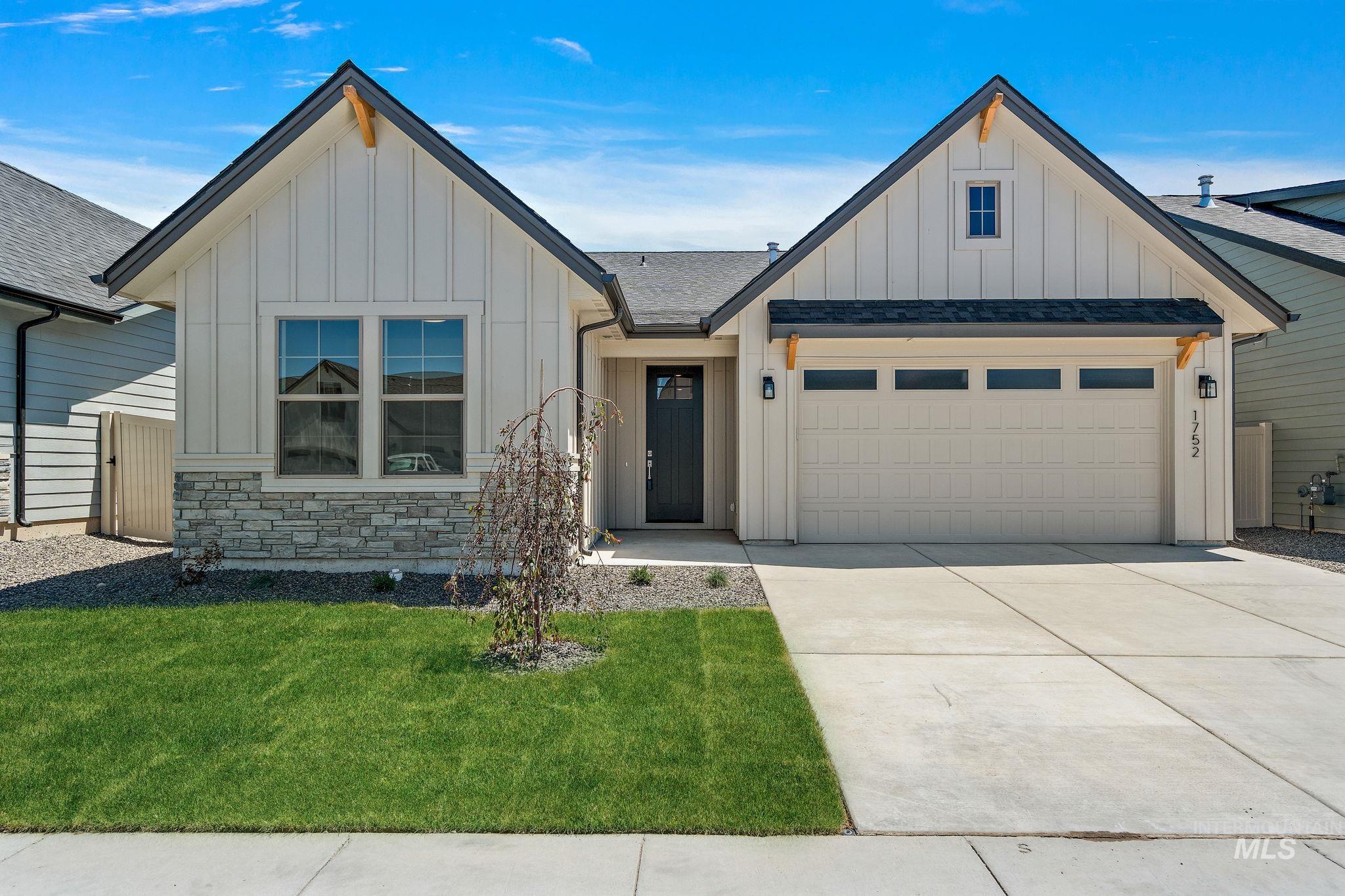1752 Black Elm Ln Property Photo 1