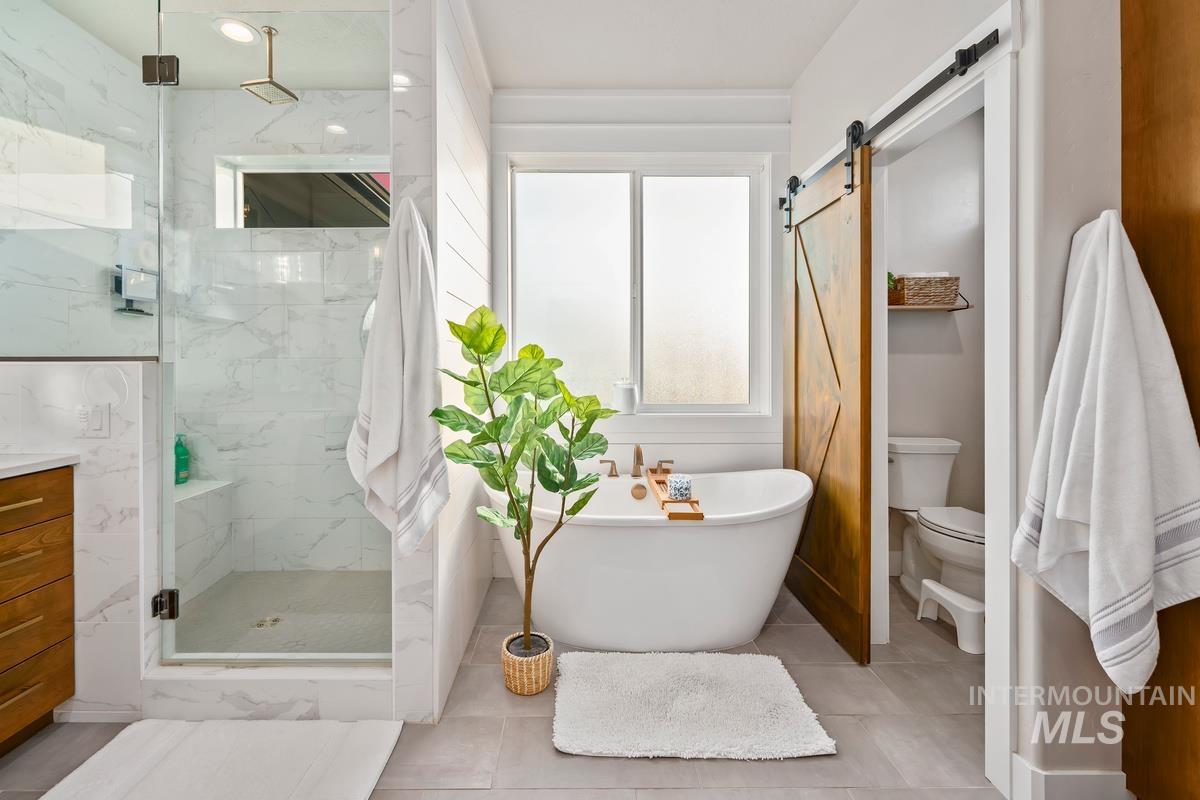 15111 Pinehurst Way Property Photo 20