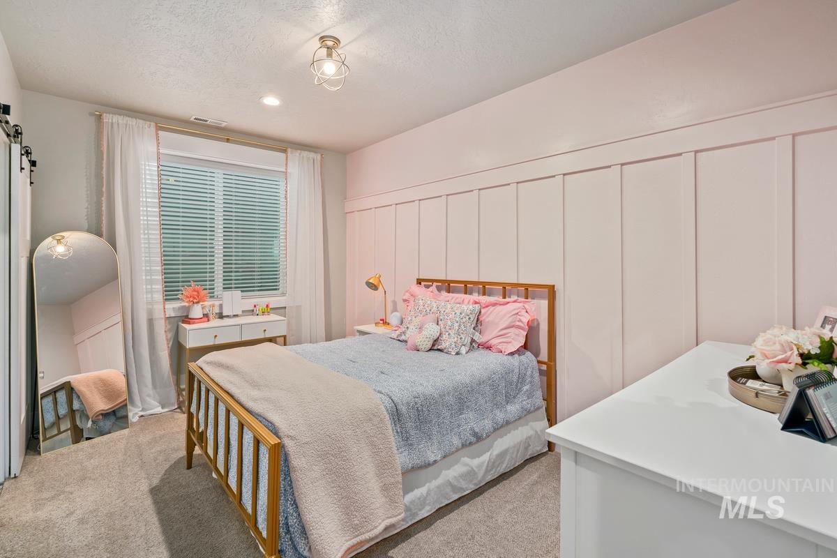 15111 Pinehurst Way Property Photo 27