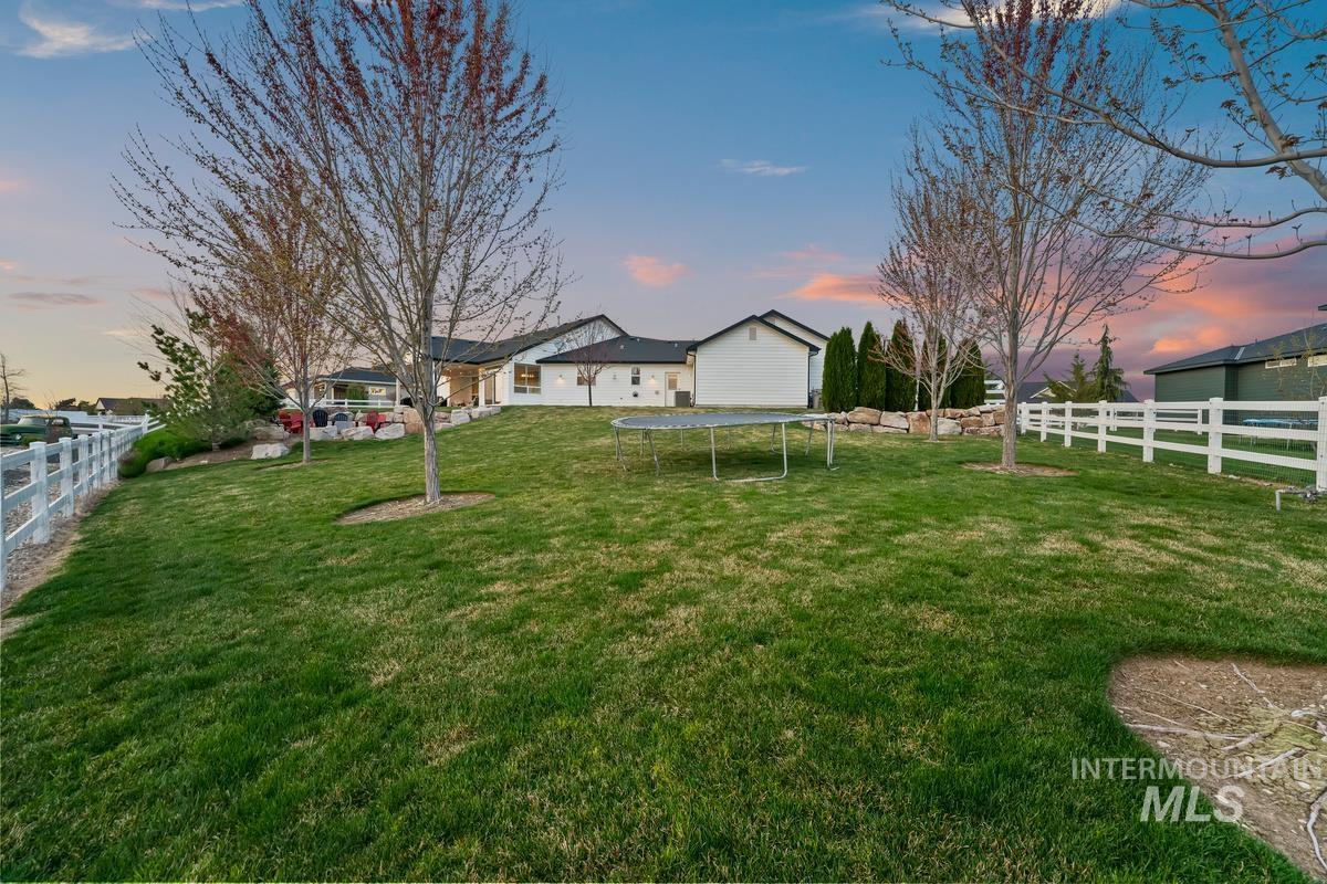15111 Pinehurst Way Property Photo 40