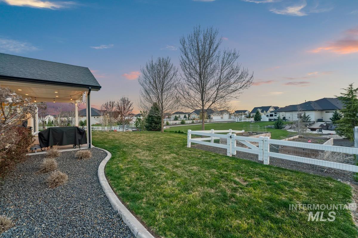 15111 Pinehurst Way Property Photo 41