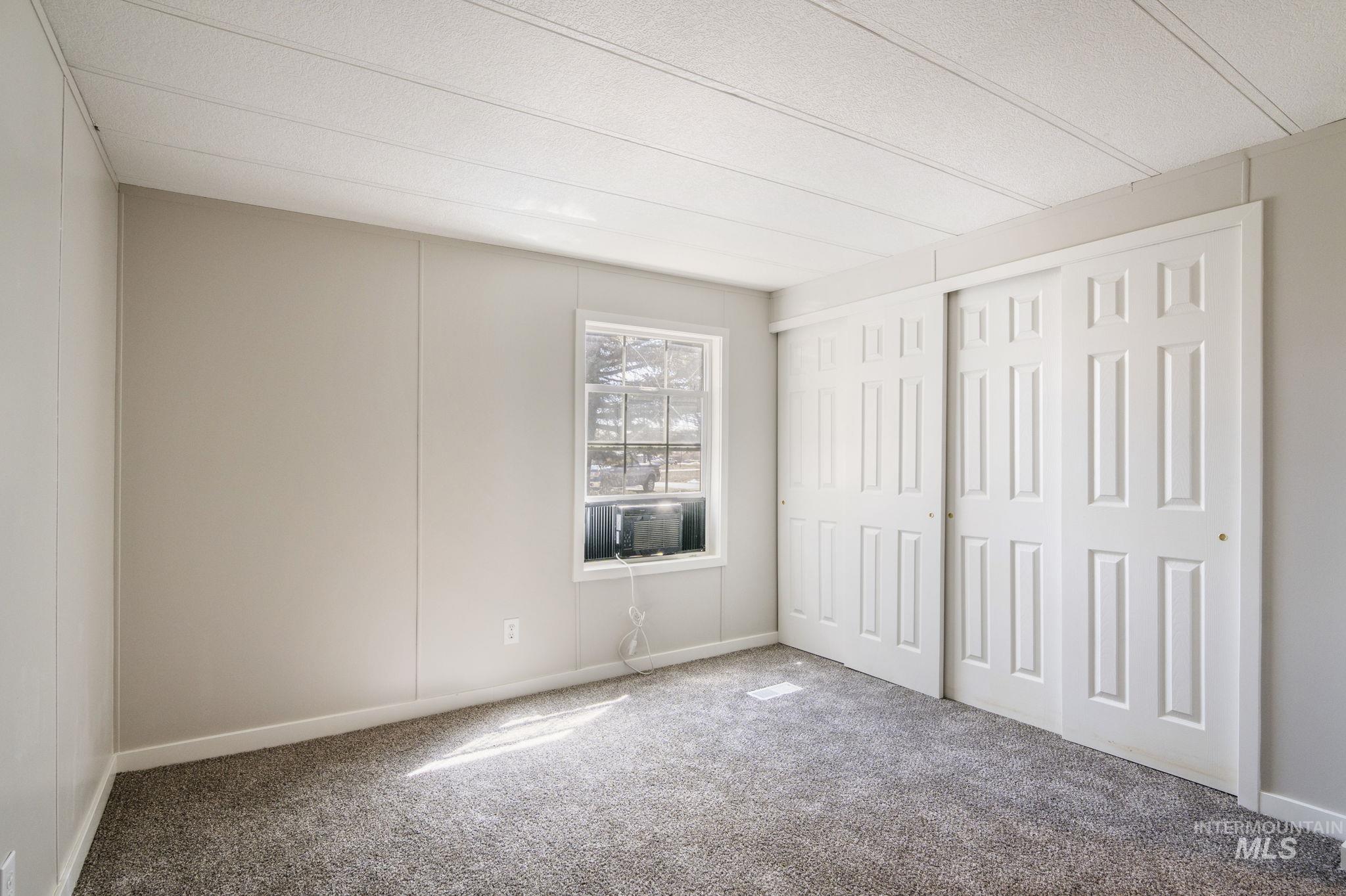 347 Winona Dr Property Photo 14