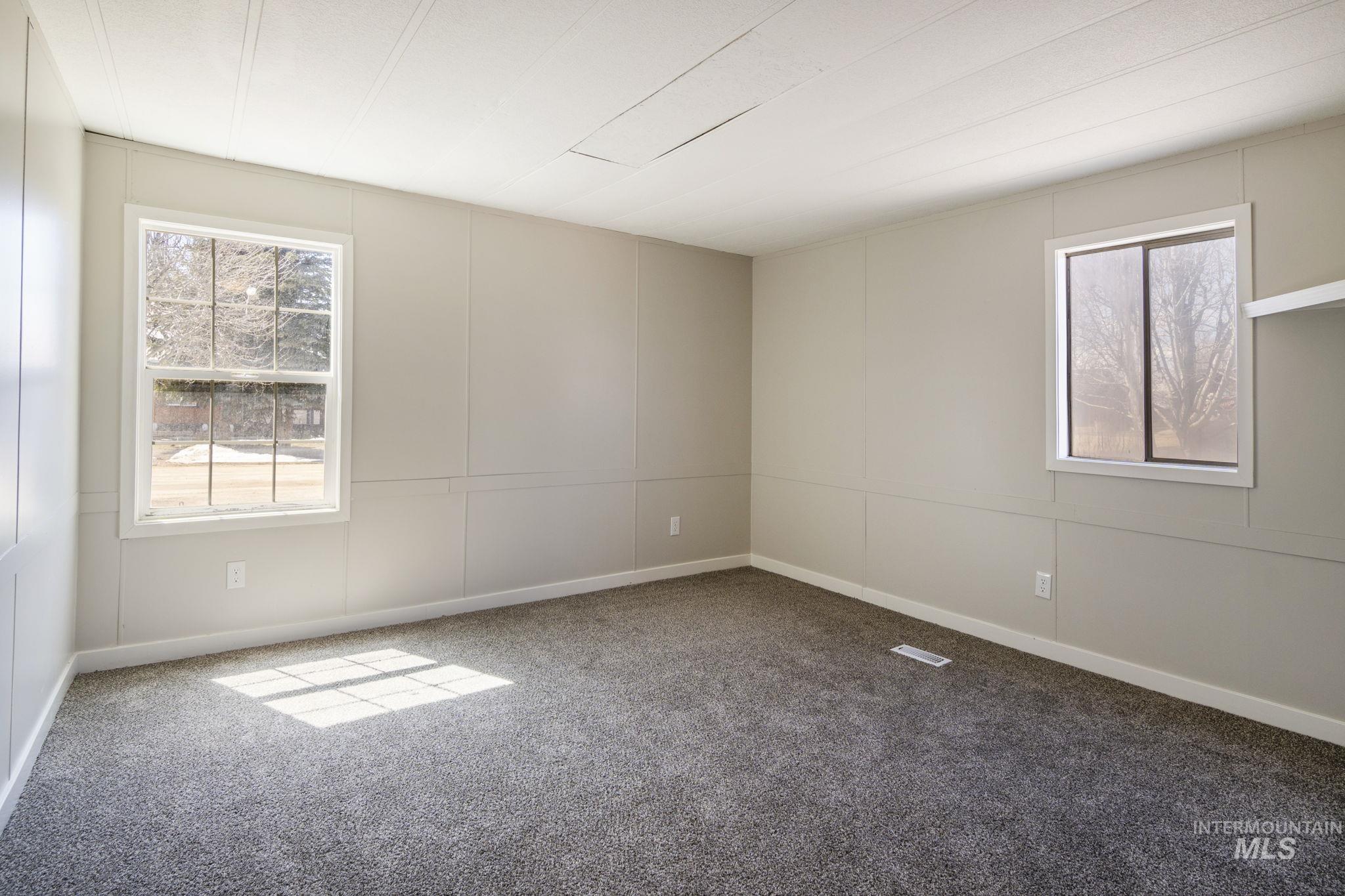 347 Winona Dr Property Photo 19