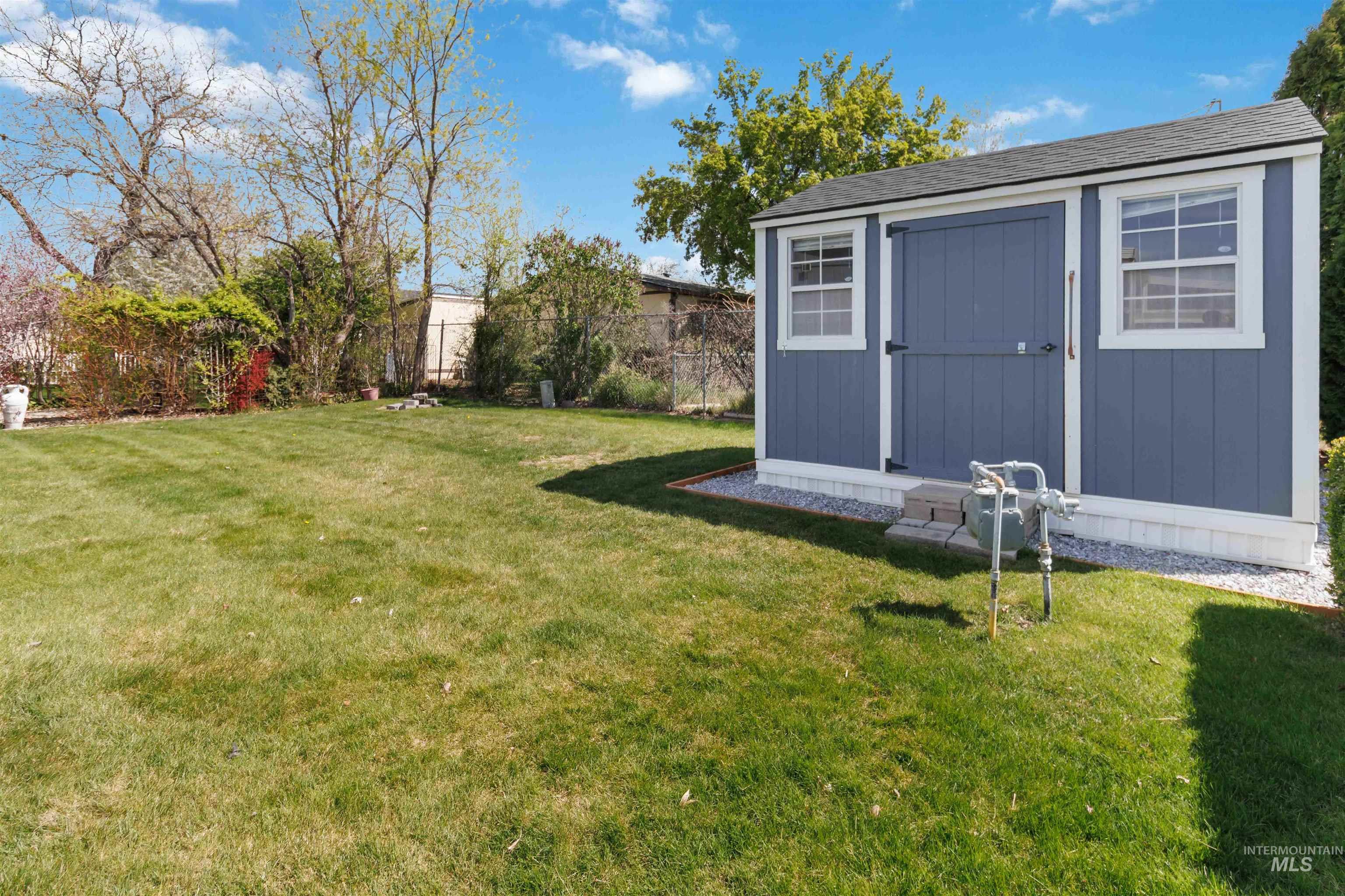 9390 Ustick Property Photo 24