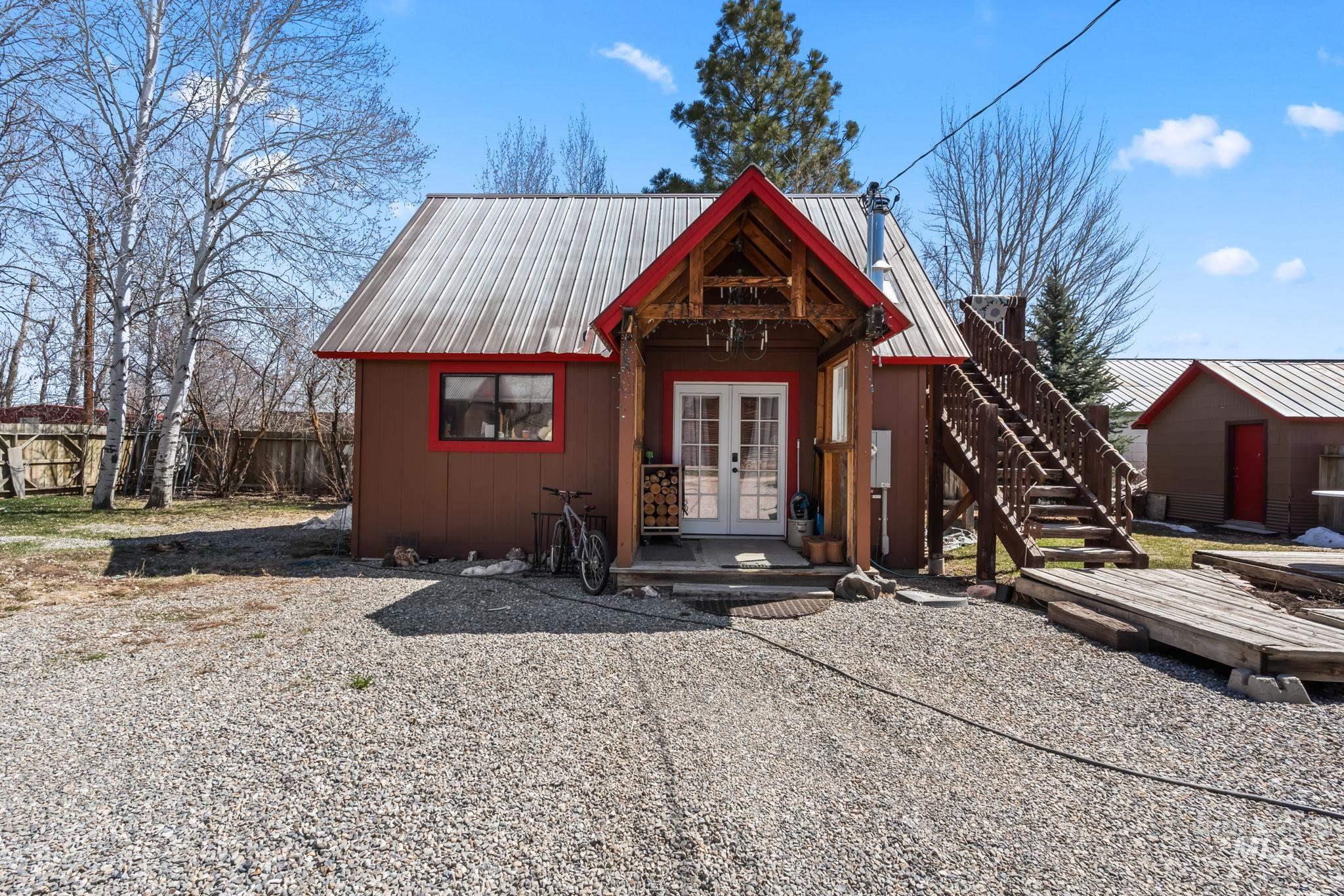 310 E Garnet Avenue Property Photo