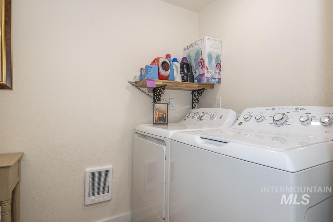 3580 N Verdant Pl Property Photo 50