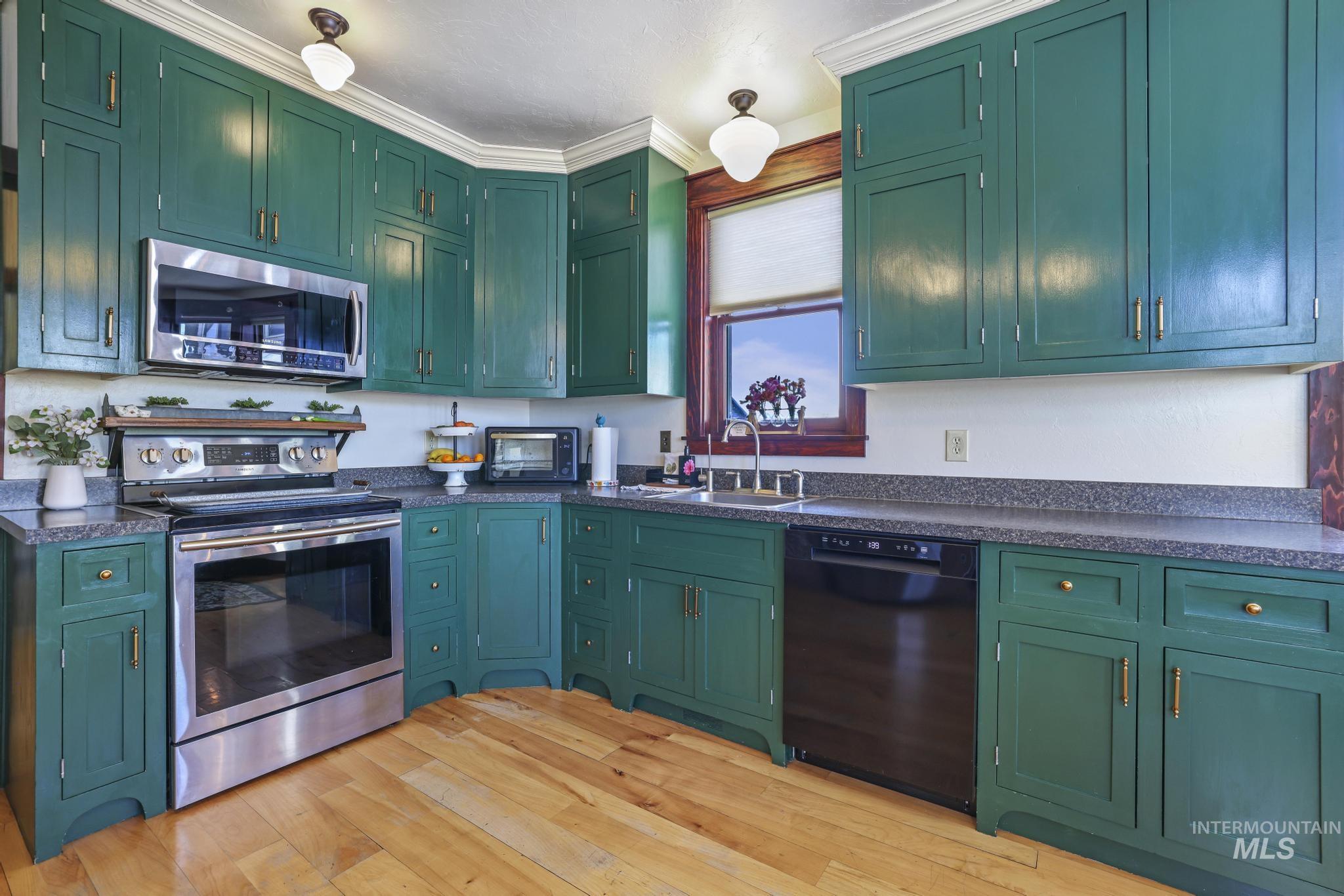 133 North Road Property Photo 12