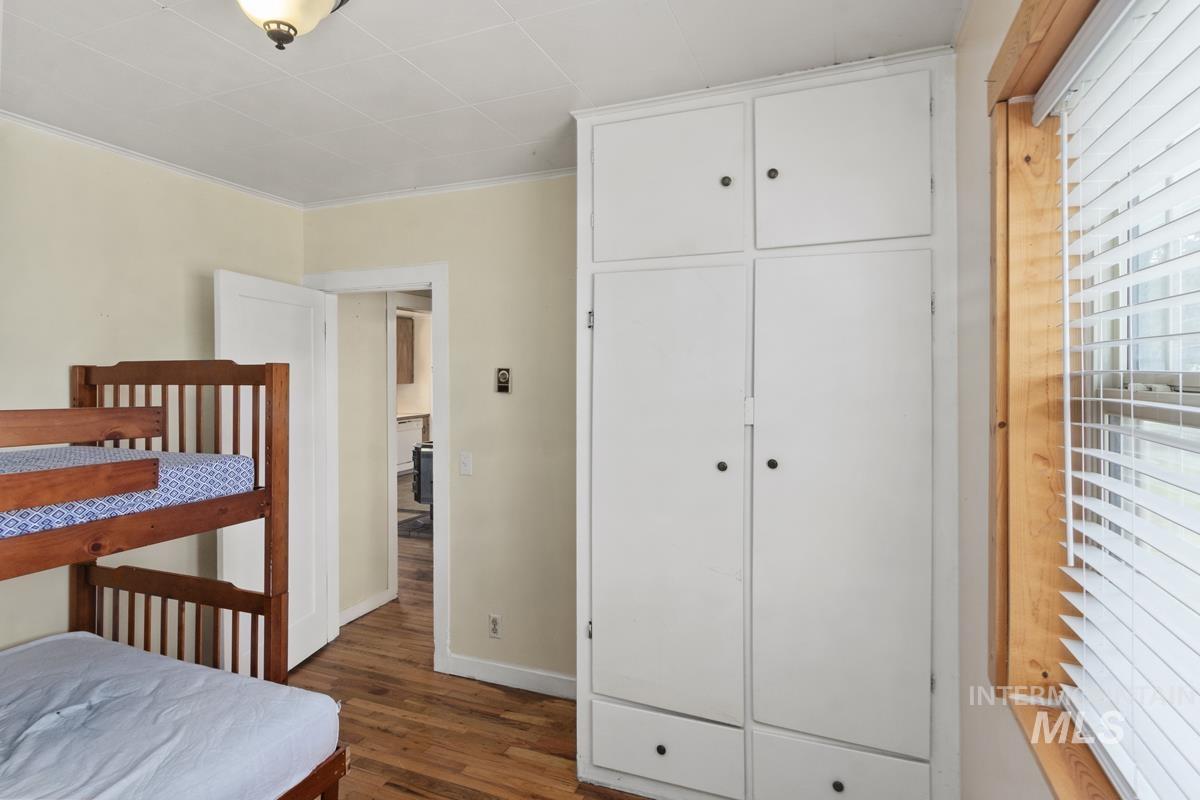 407 S Front Street Property Photo 10