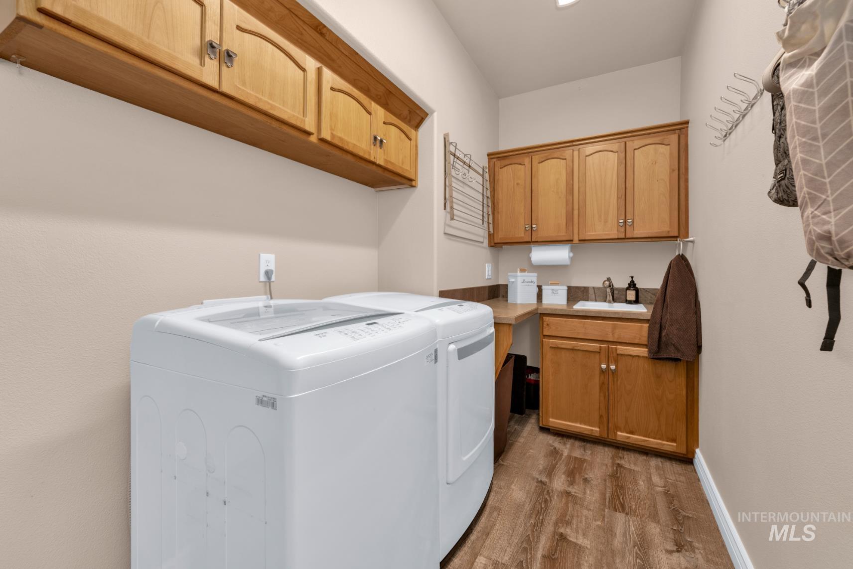 1645 S River Grove Way Property Photo 35