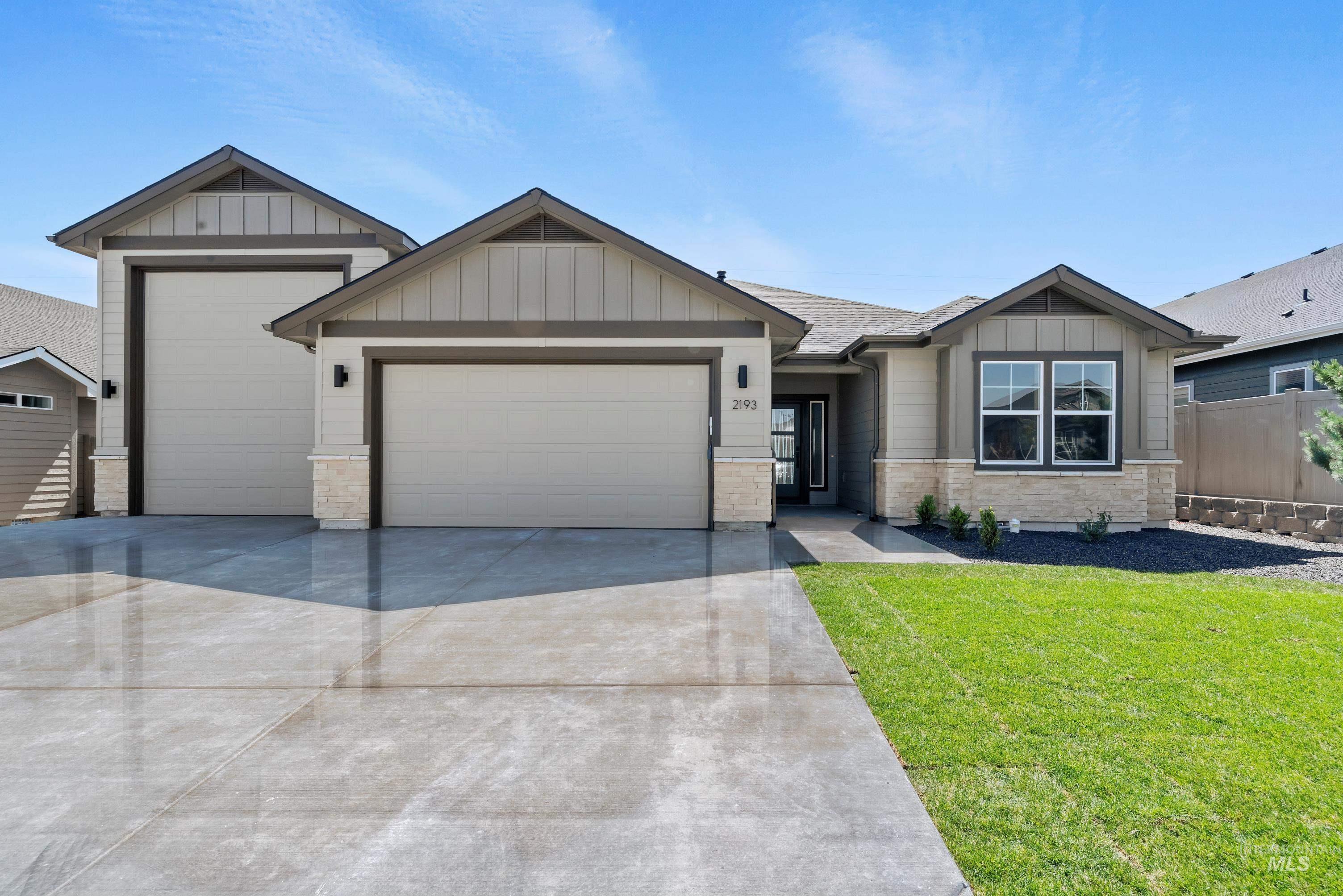 2193 W Egret St. Property Photo 1