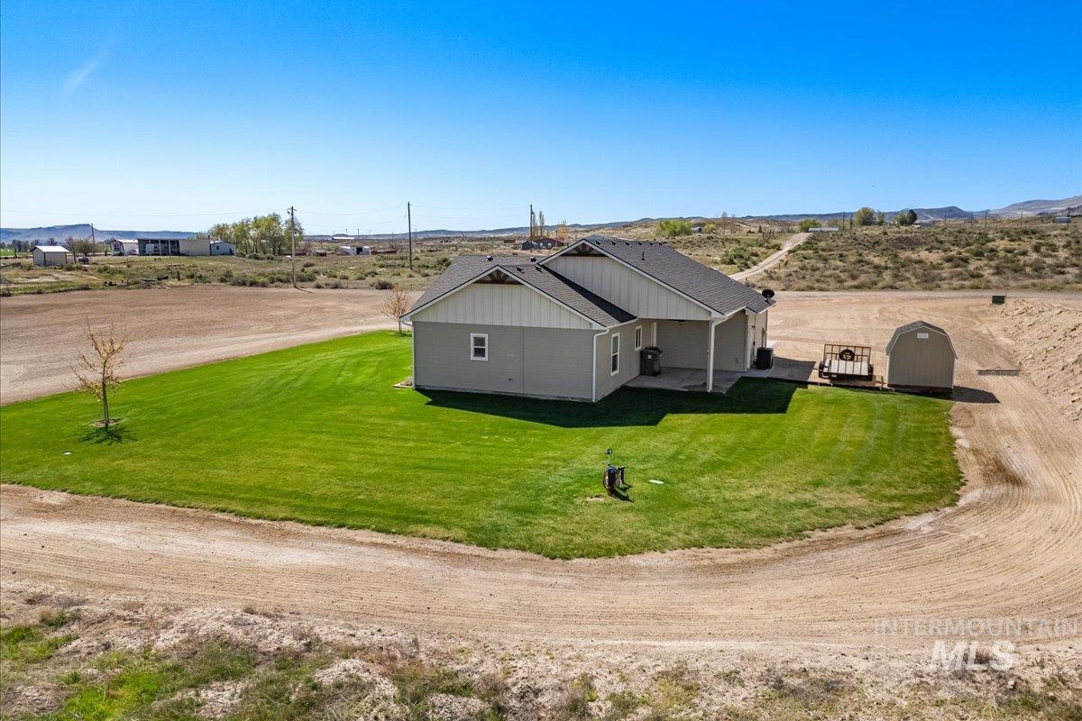 12454 Nighthawk Ln Property Photo 14
