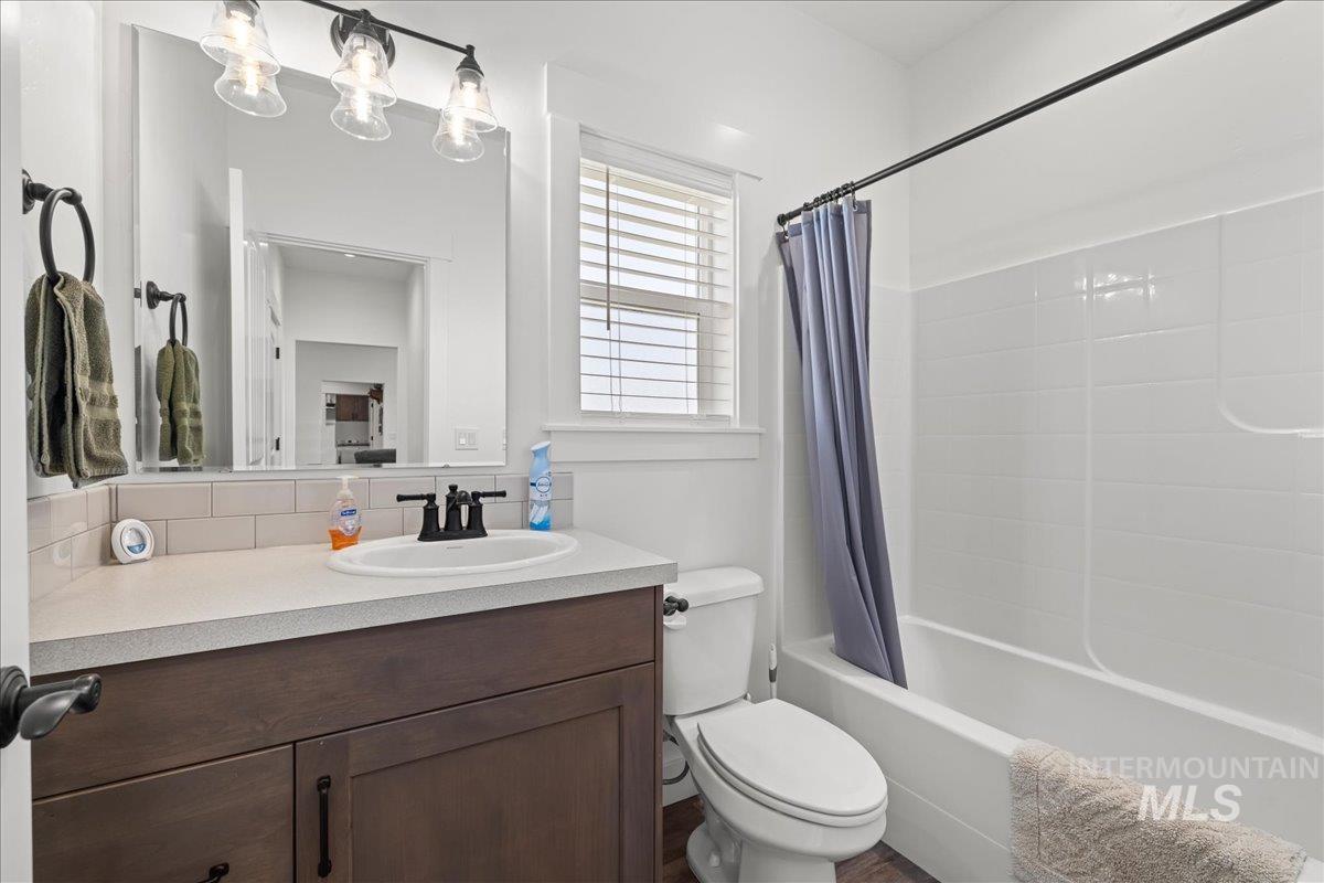 12454 Nighthawk Ln Property Photo 36