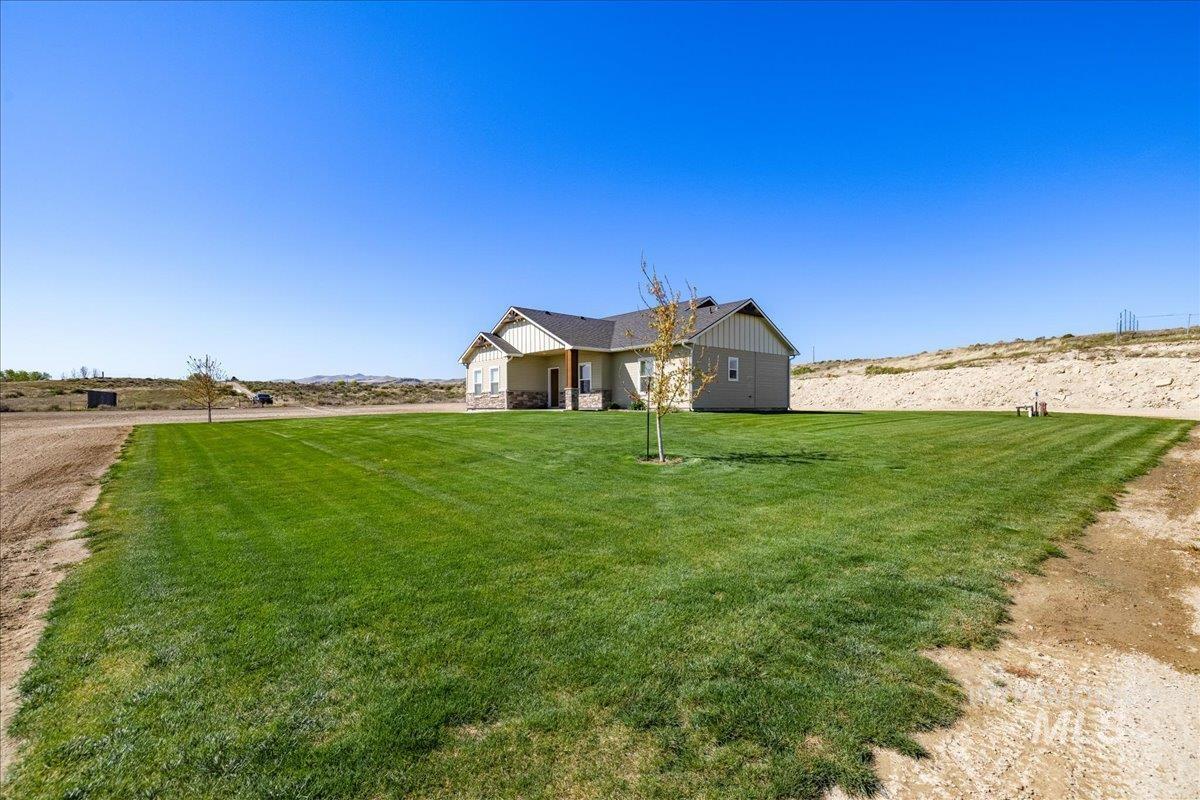 12454 Nighthawk Ln Property Photo 43