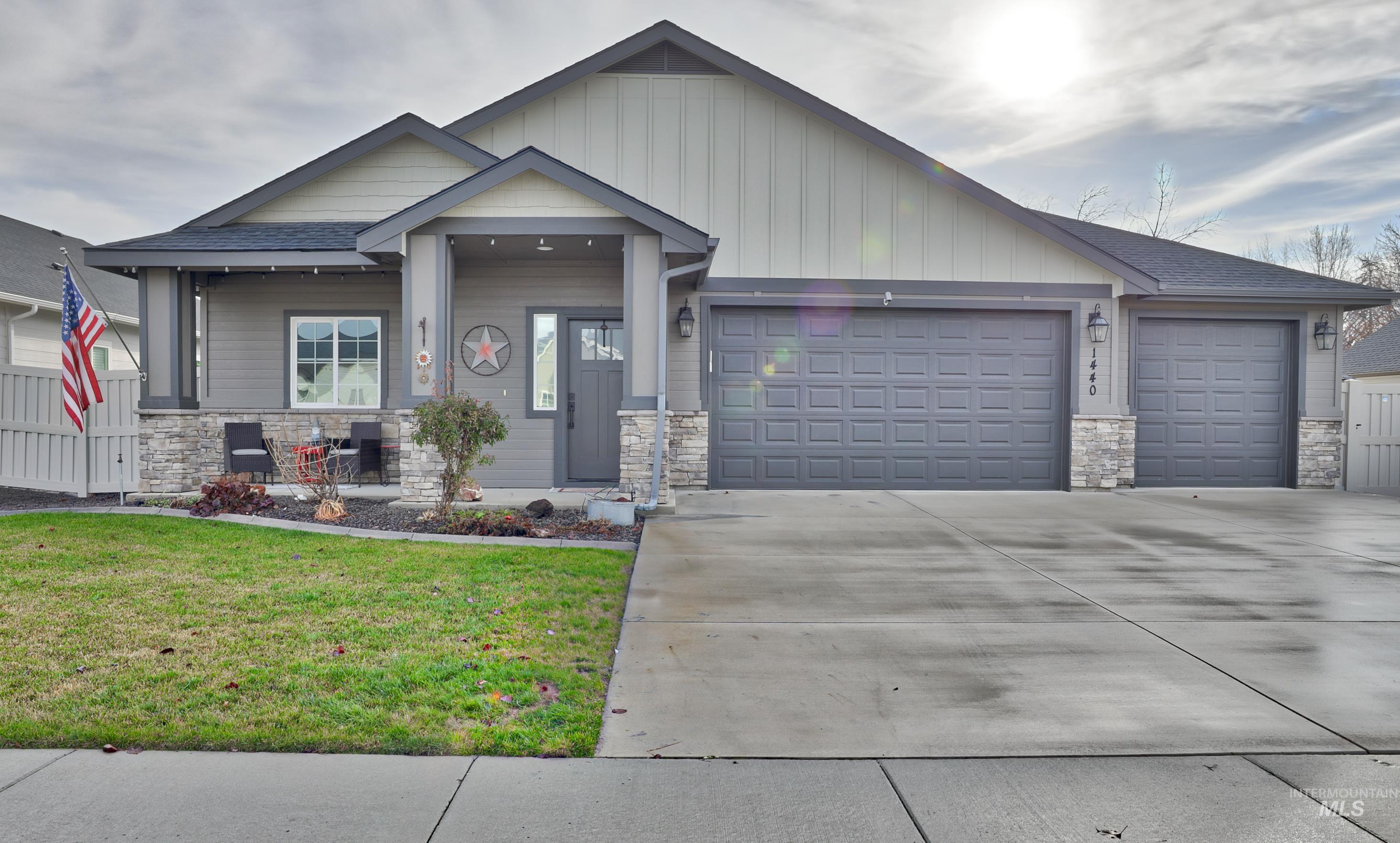 1440 Cantebria Way Property Photo