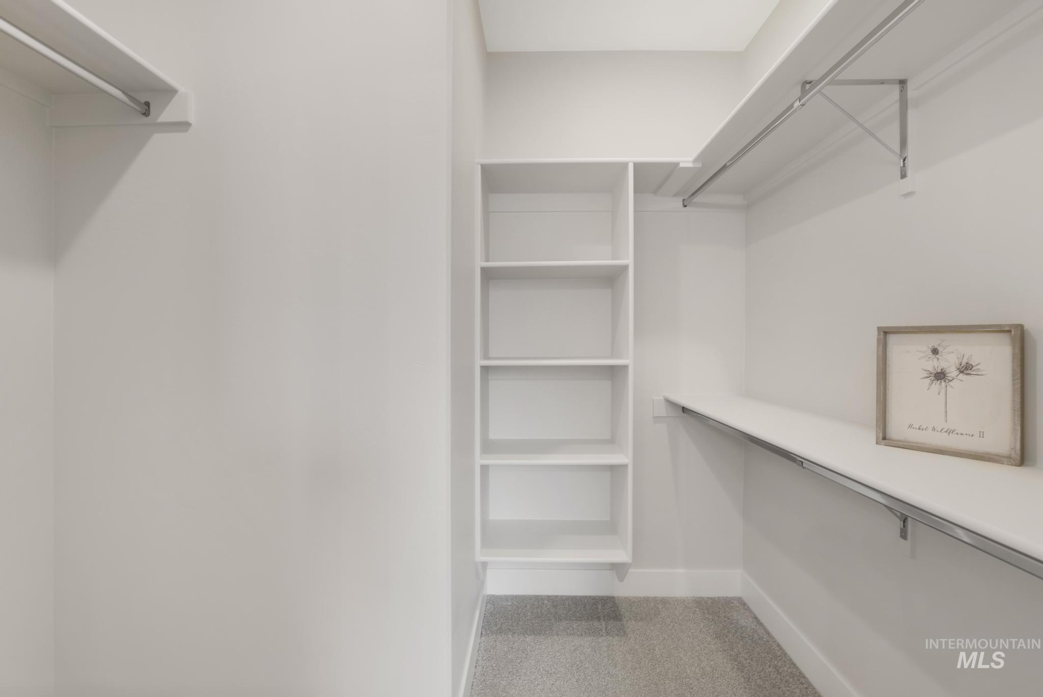 916 23rd Ave E Property Photo 18