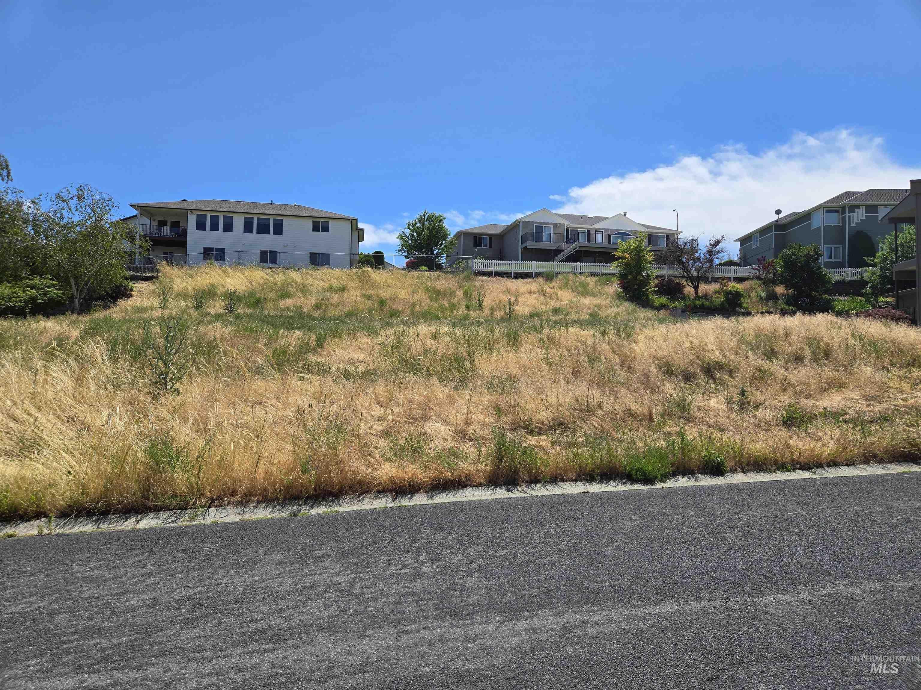 Nka Crestline Circle Dr Property Photo