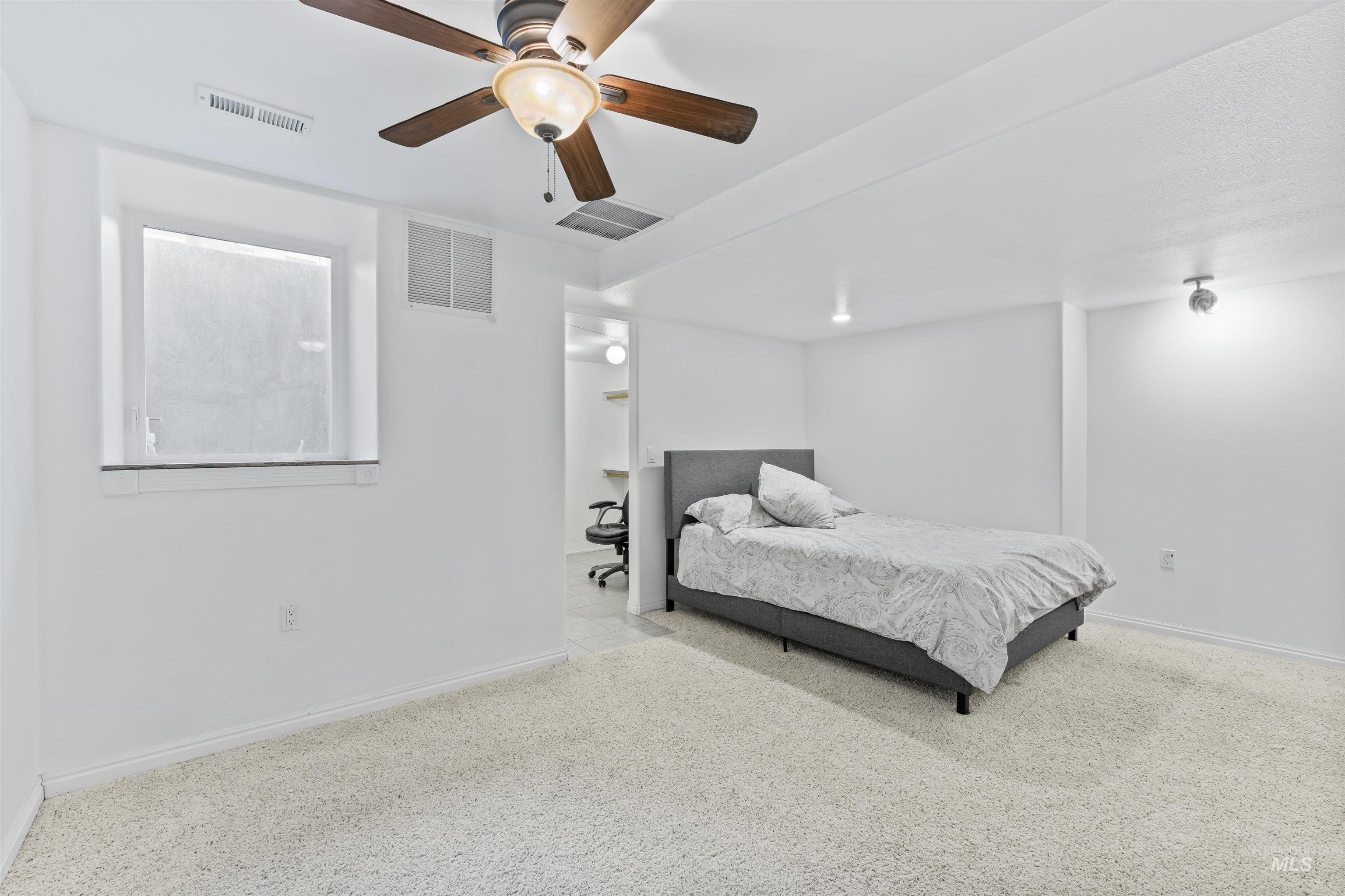 8007 W Scardale Ct. Property Photo 39