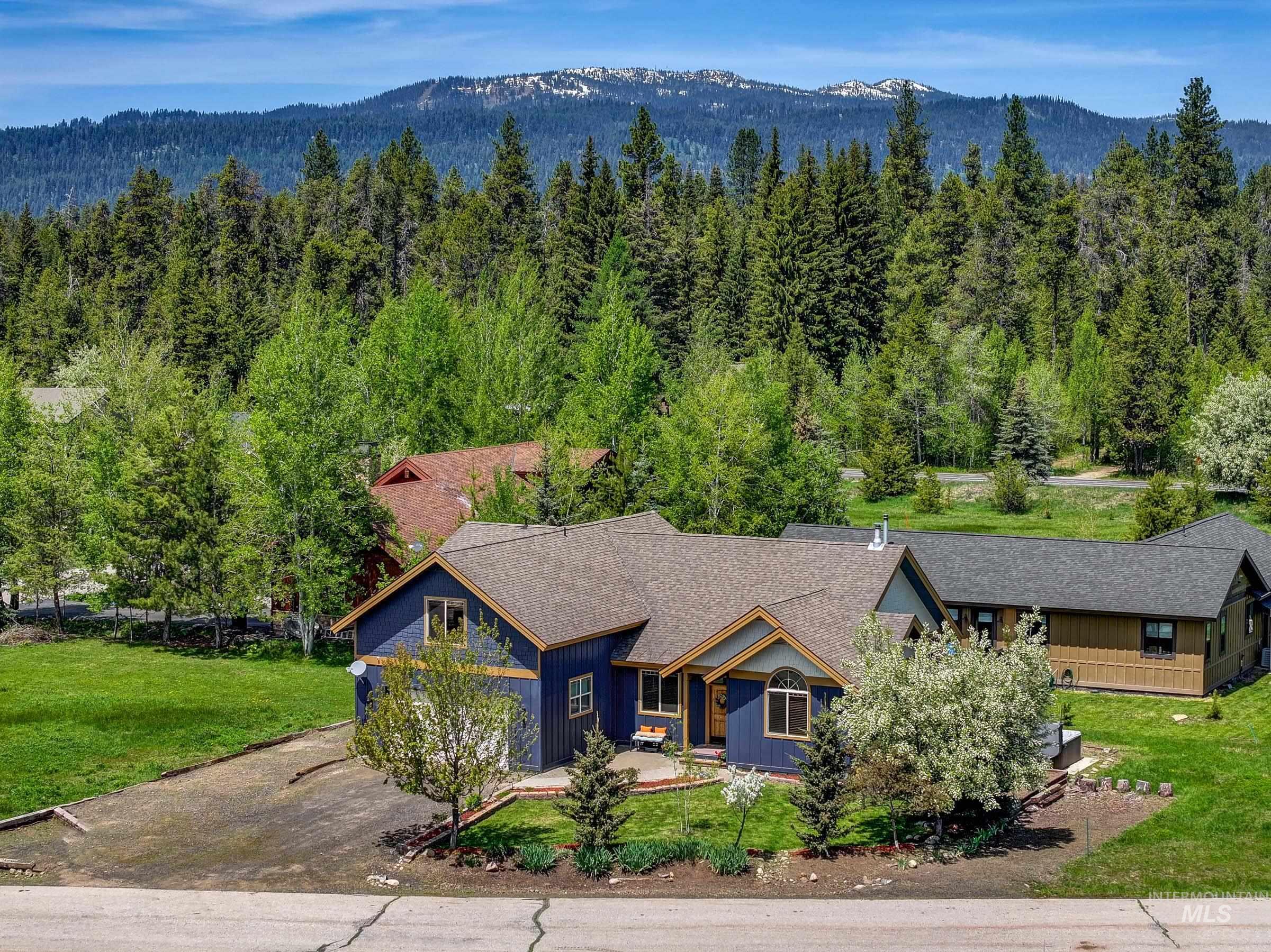1034 Kaitlyn Loop Property Photo 1