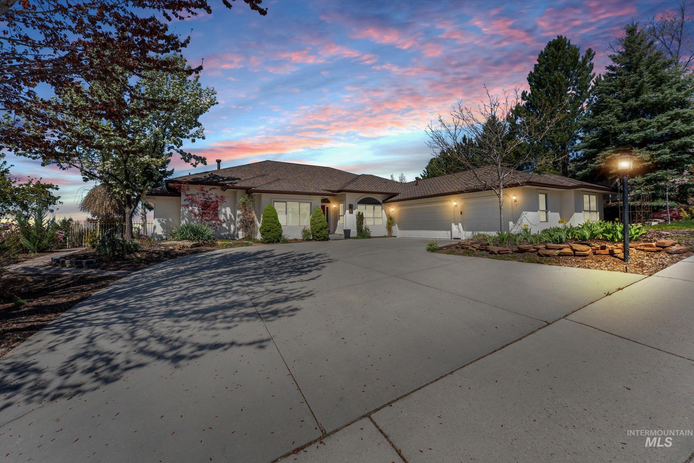 3954 W Quail Ridge Property Photo