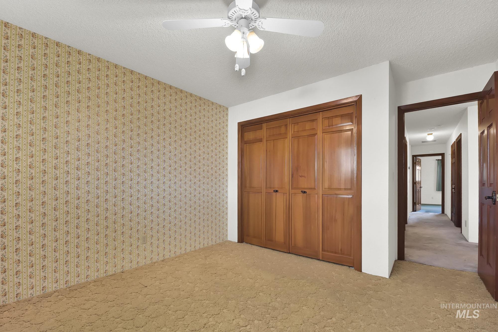 204 Hilldrop St Property Photo 34