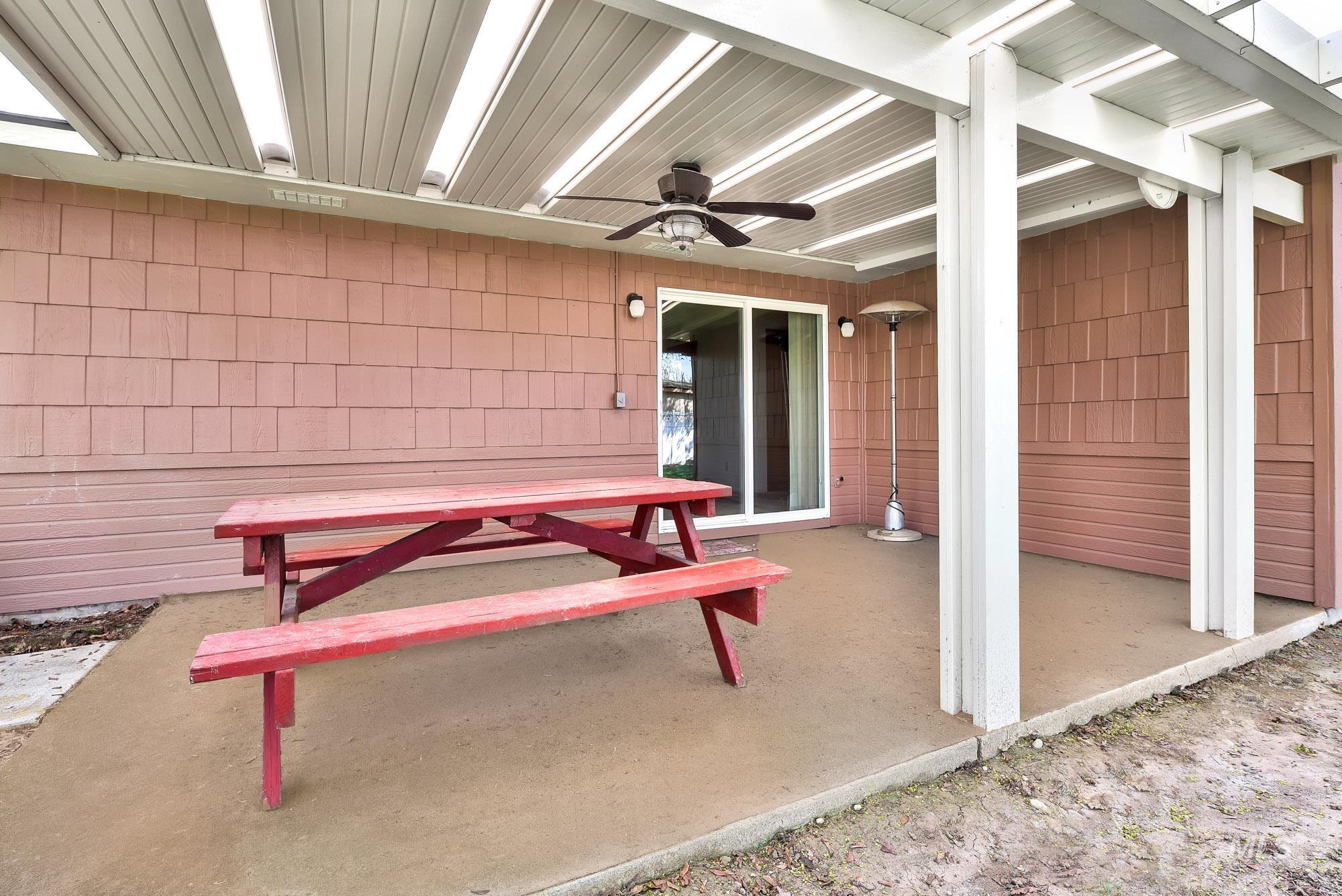 204 Hilldrop St Property Photo 39