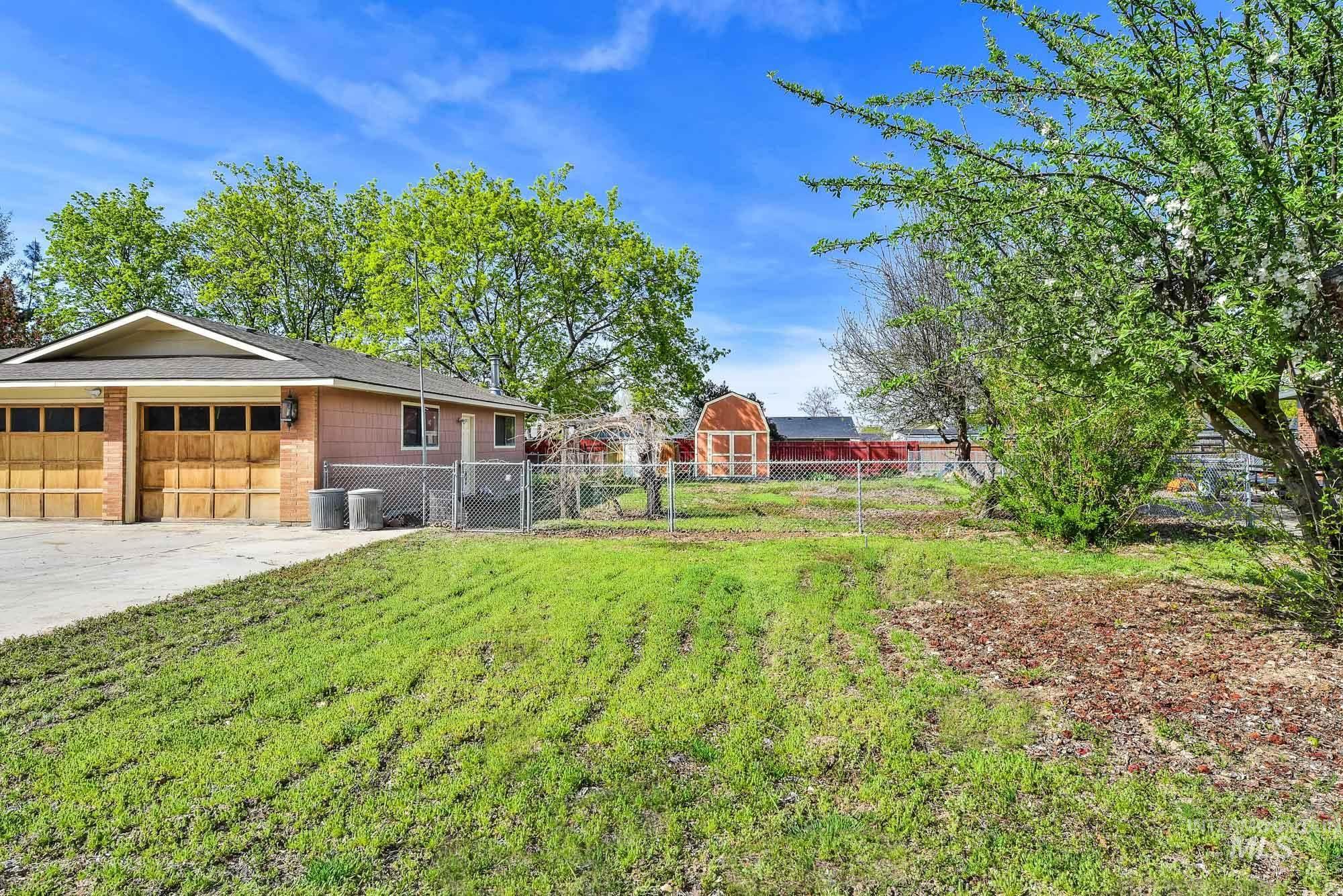 204 Hilldrop St Property Photo 42