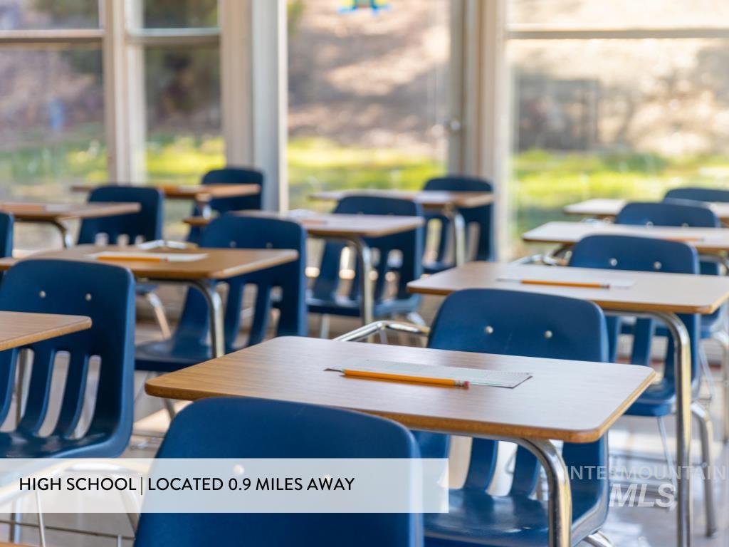 1916 E Oak St. Property Photo 32