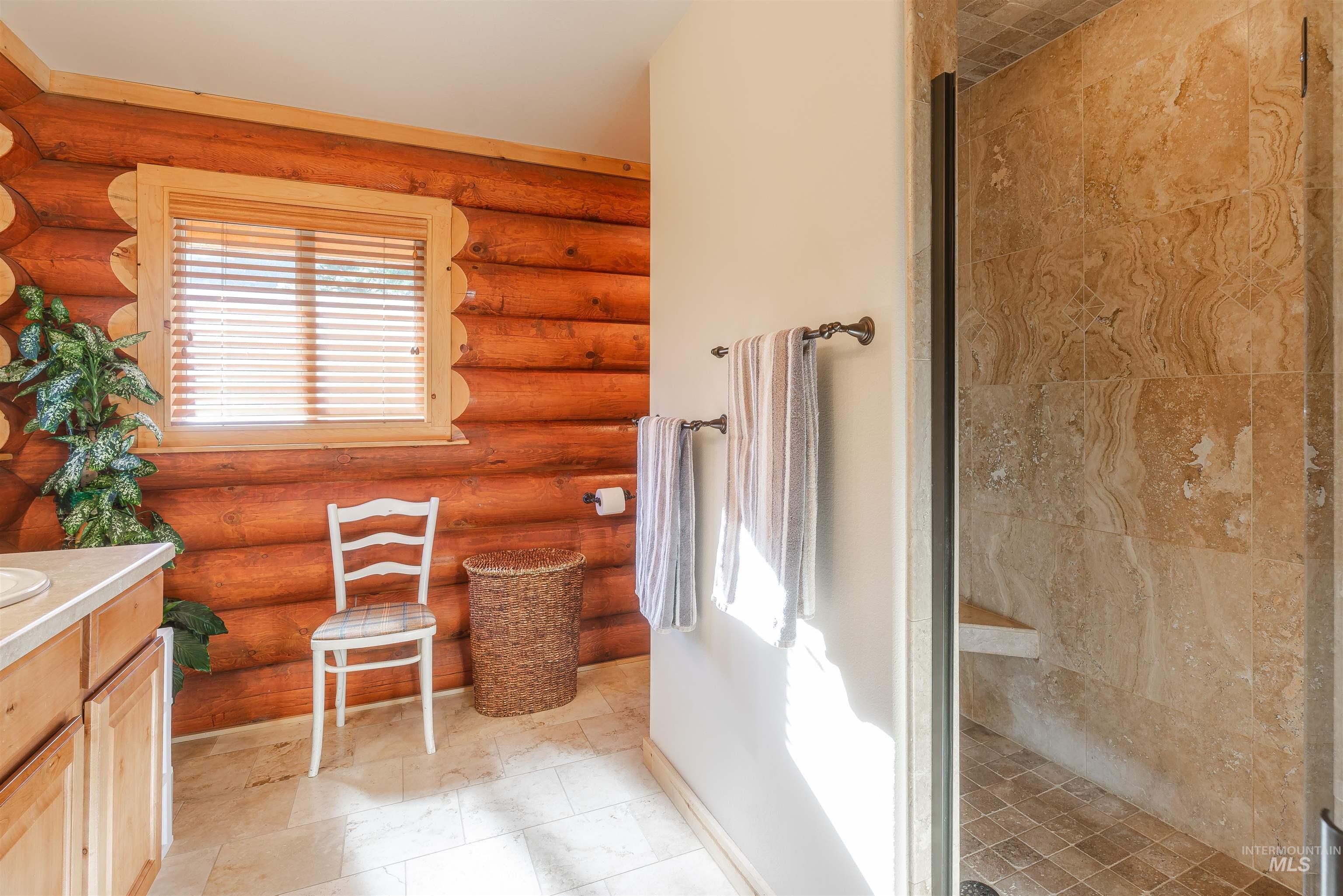 10 Tamarack Trl Property Photo 14