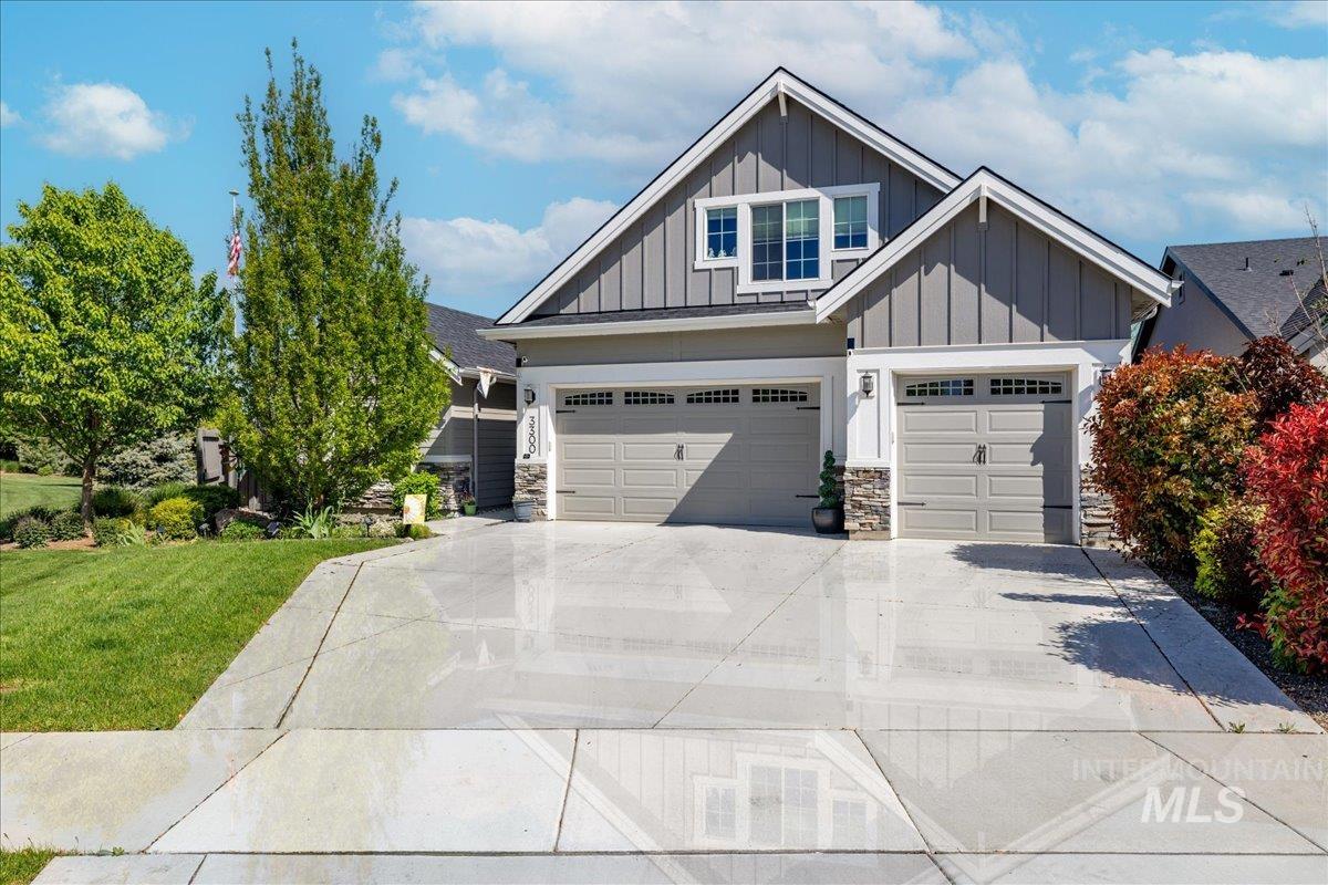 3300 E Levin Dr Property Photo