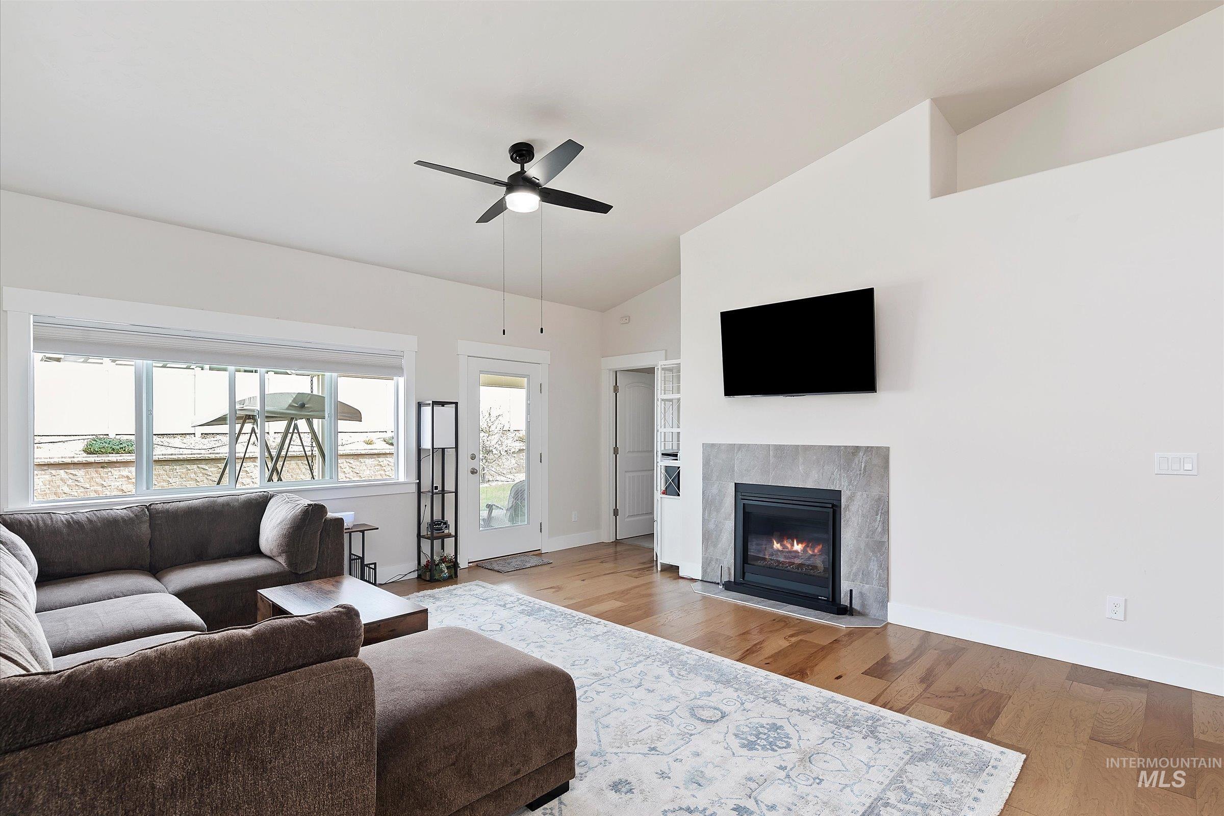 1430 W Coastal Dr Property Photo 14