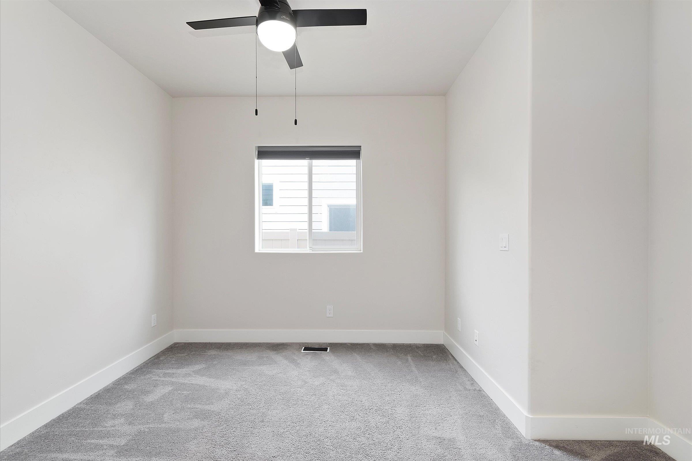 1430 W Coastal Dr Property Photo 20
