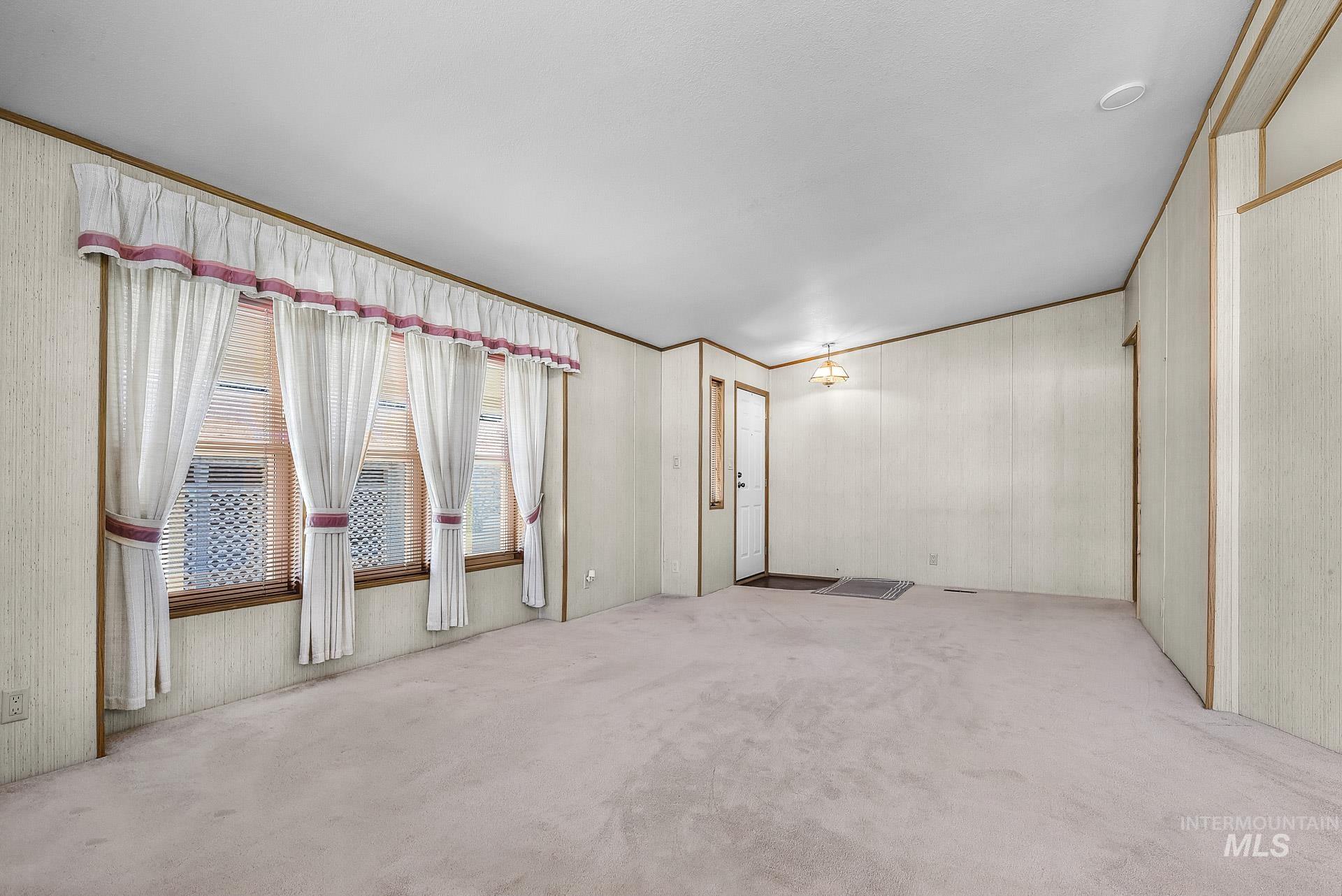 1907 W Flamingo Ave Unit 86 Property Photo 5