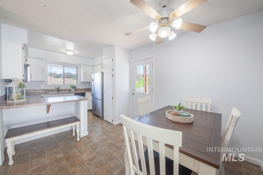531 Silcott Court Property Photo 11