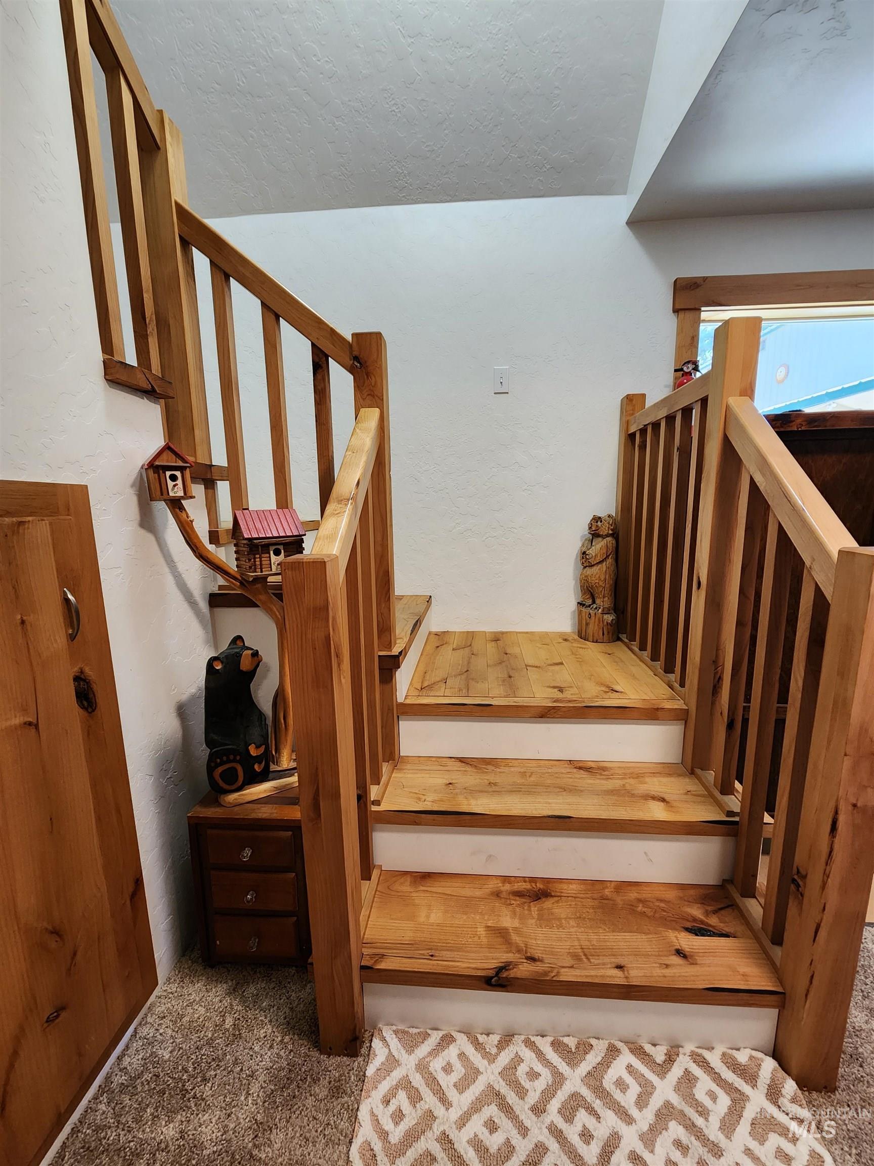 95 E Pansy Drive Property Photo 6