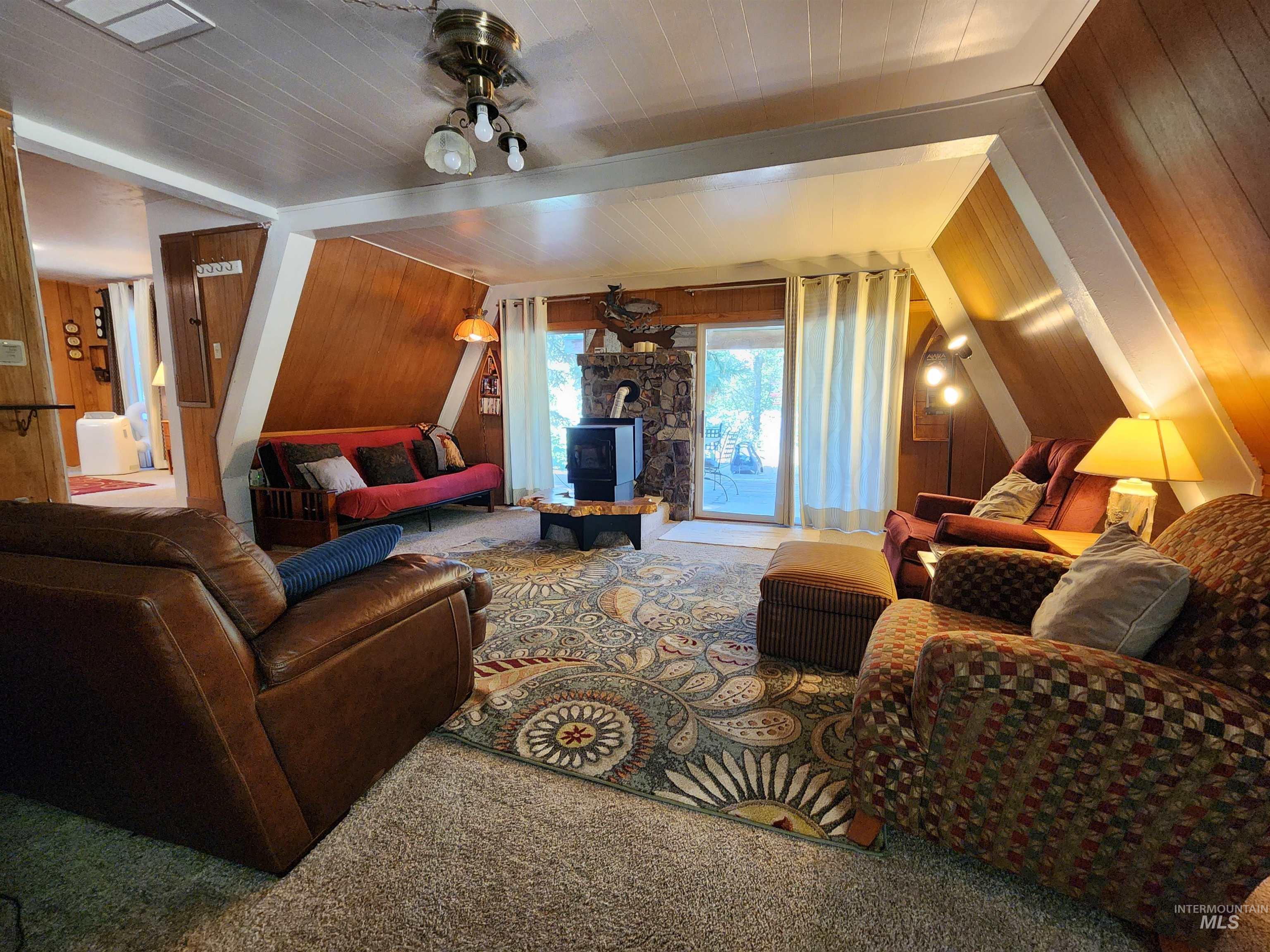 95 E Pansy Drive Property Photo 7