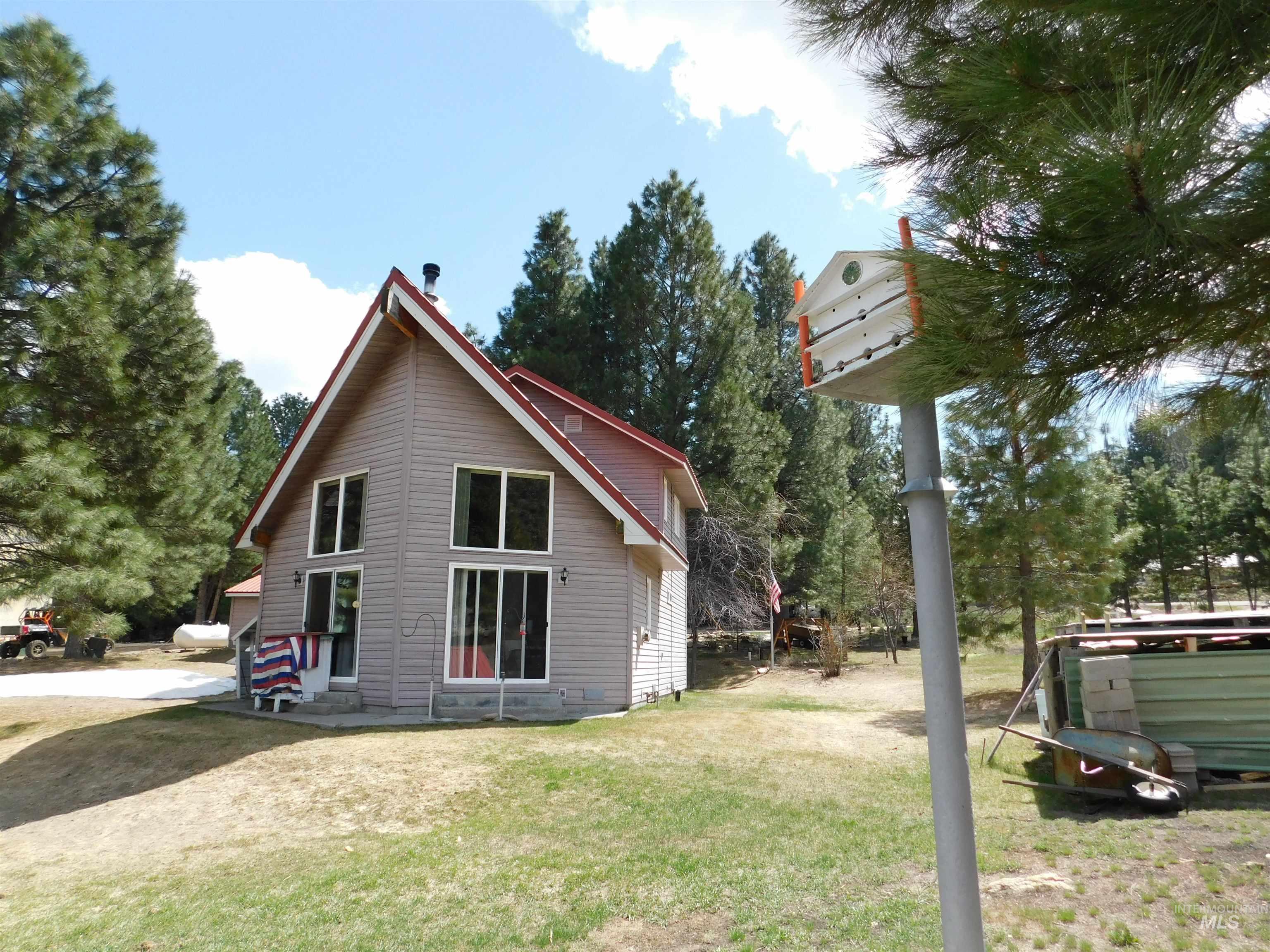 730 E Riverview Property Photo