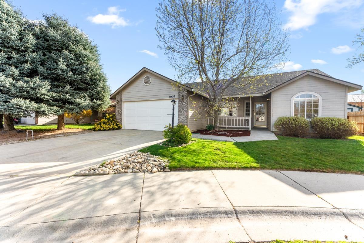 1034 S Pawnee Ave Property Photo