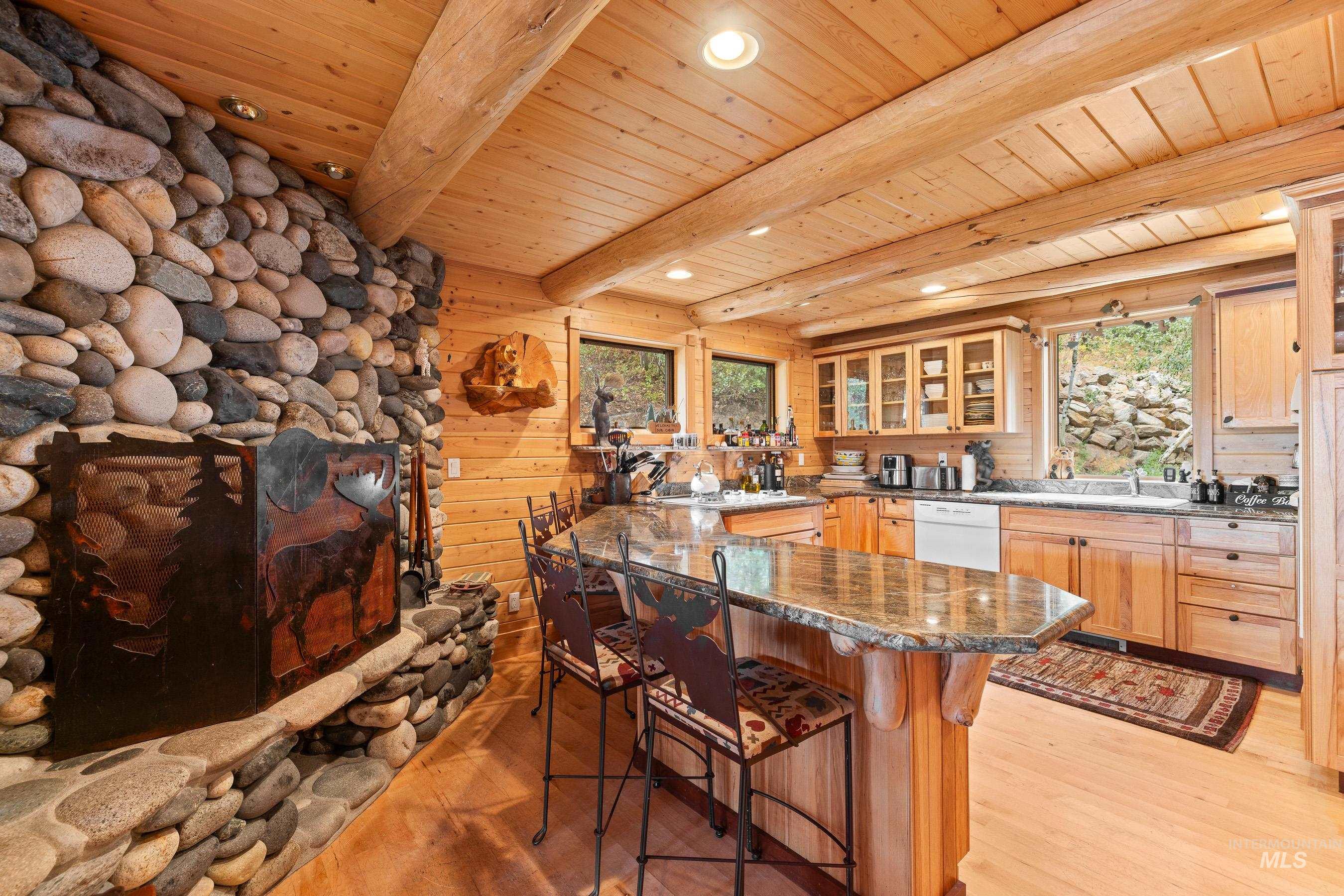 3670 Warren Wagon Road Property Photo 10