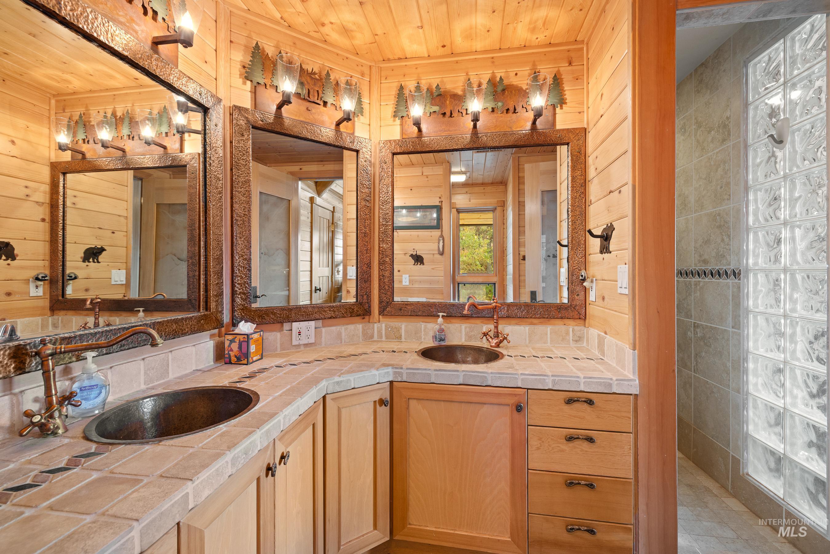 3670 Warren Wagon Road Property Photo 19