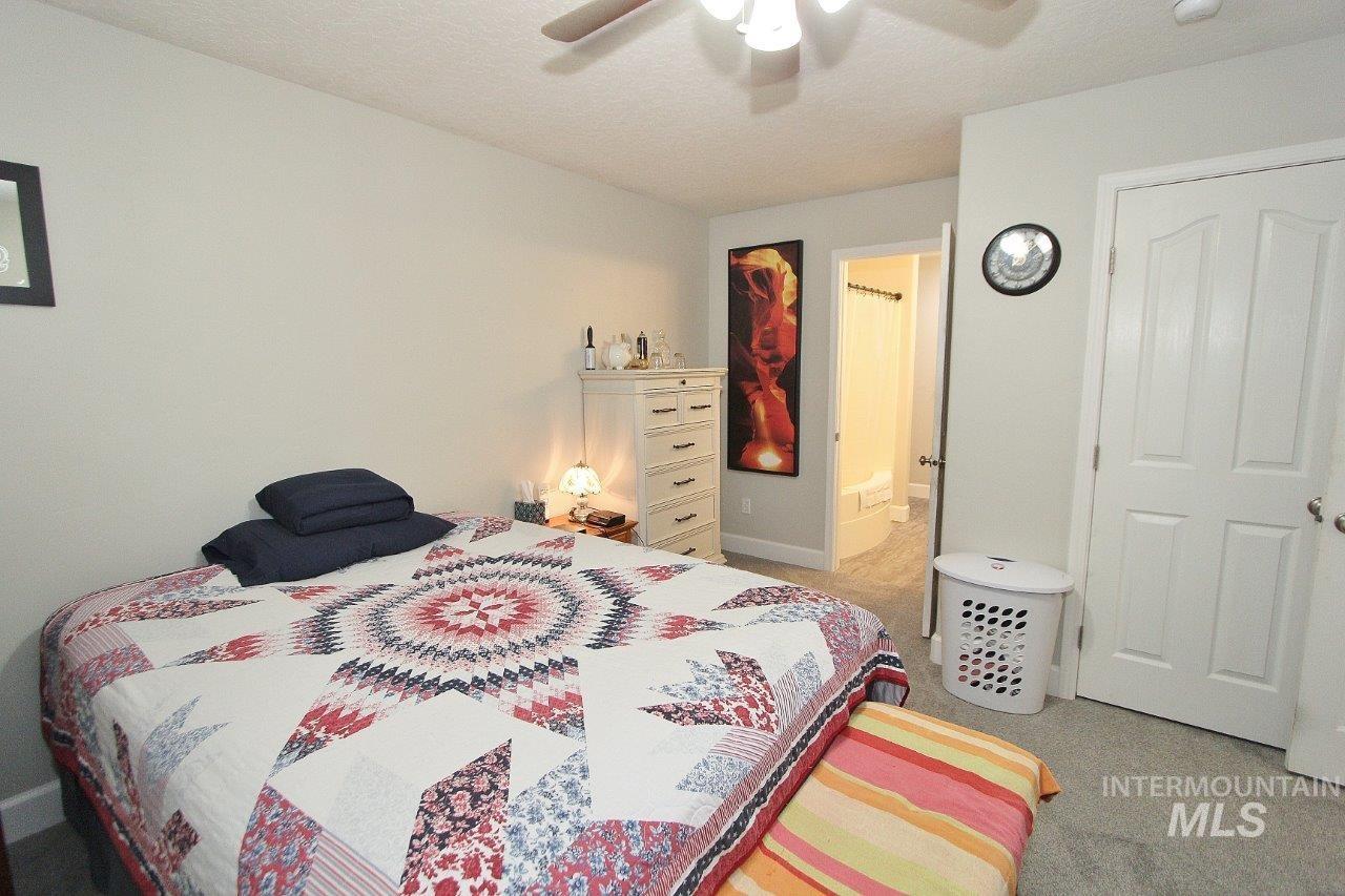 415 S Fern St. Property Photo 12