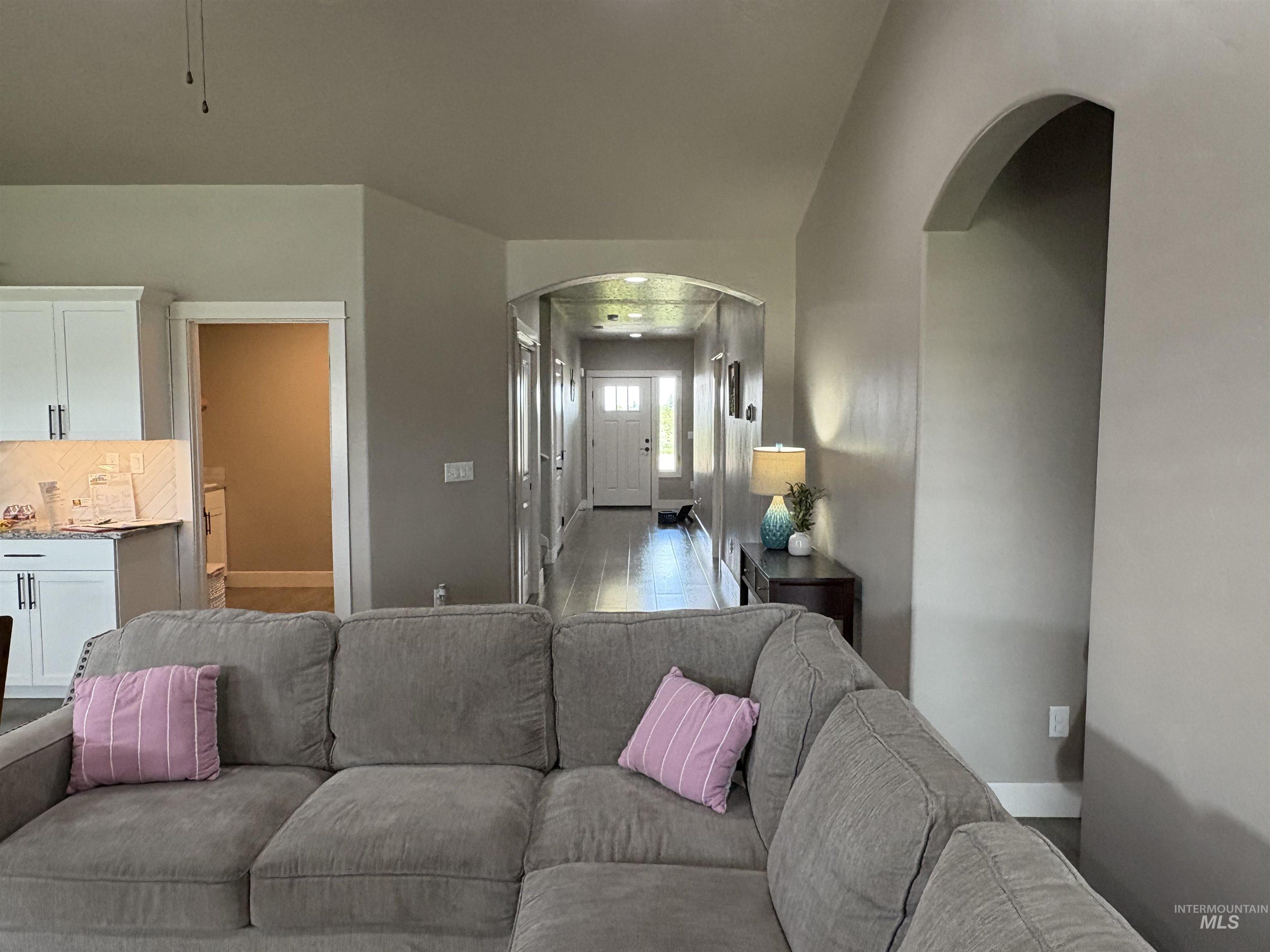 2290 Shoshone Ln Property Photo 3