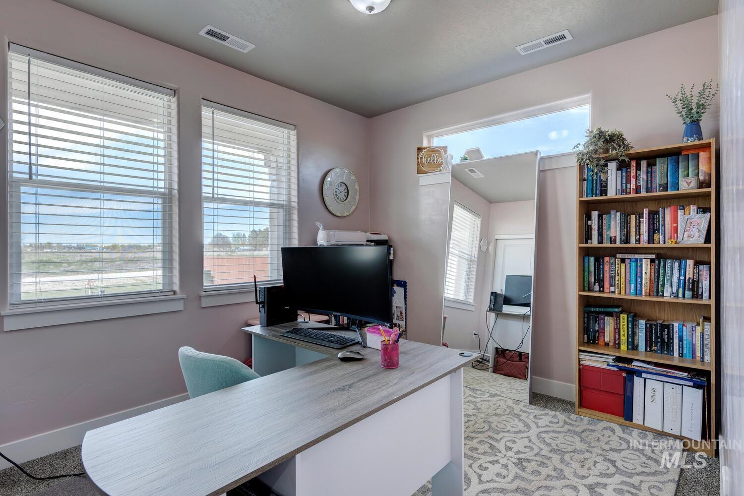 2290 Shoshone Ln Property Photo 24