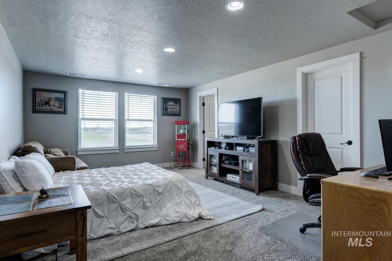 2290 Shoshone Ln Property Photo 29