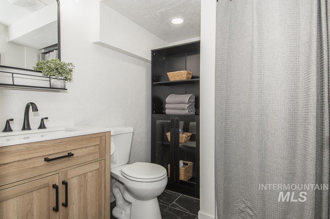 12587 Galloway Rd Property Photo 24