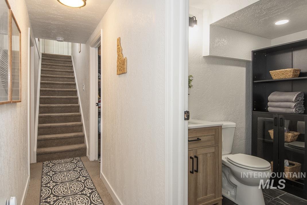 12587 Galloway Rd Property Photo 29