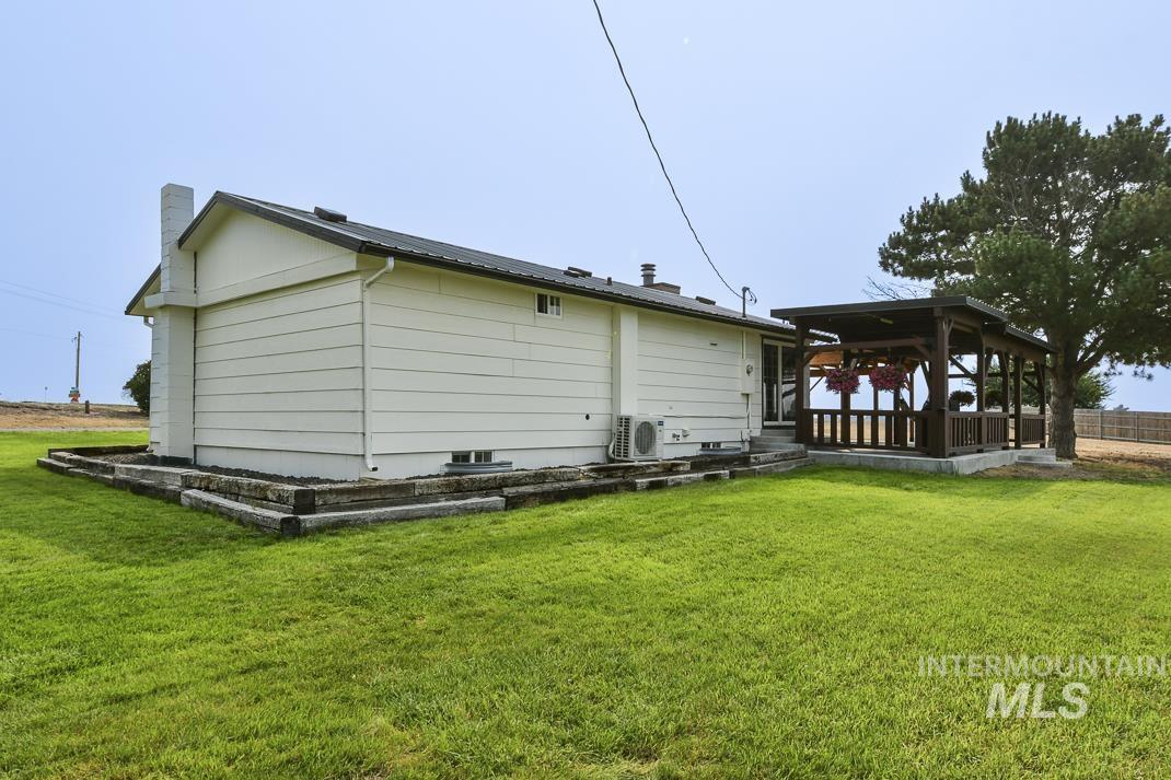 12587 Galloway Rd Property Photo 36