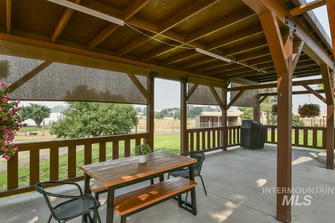 12587 Galloway Rd Property Photo 40