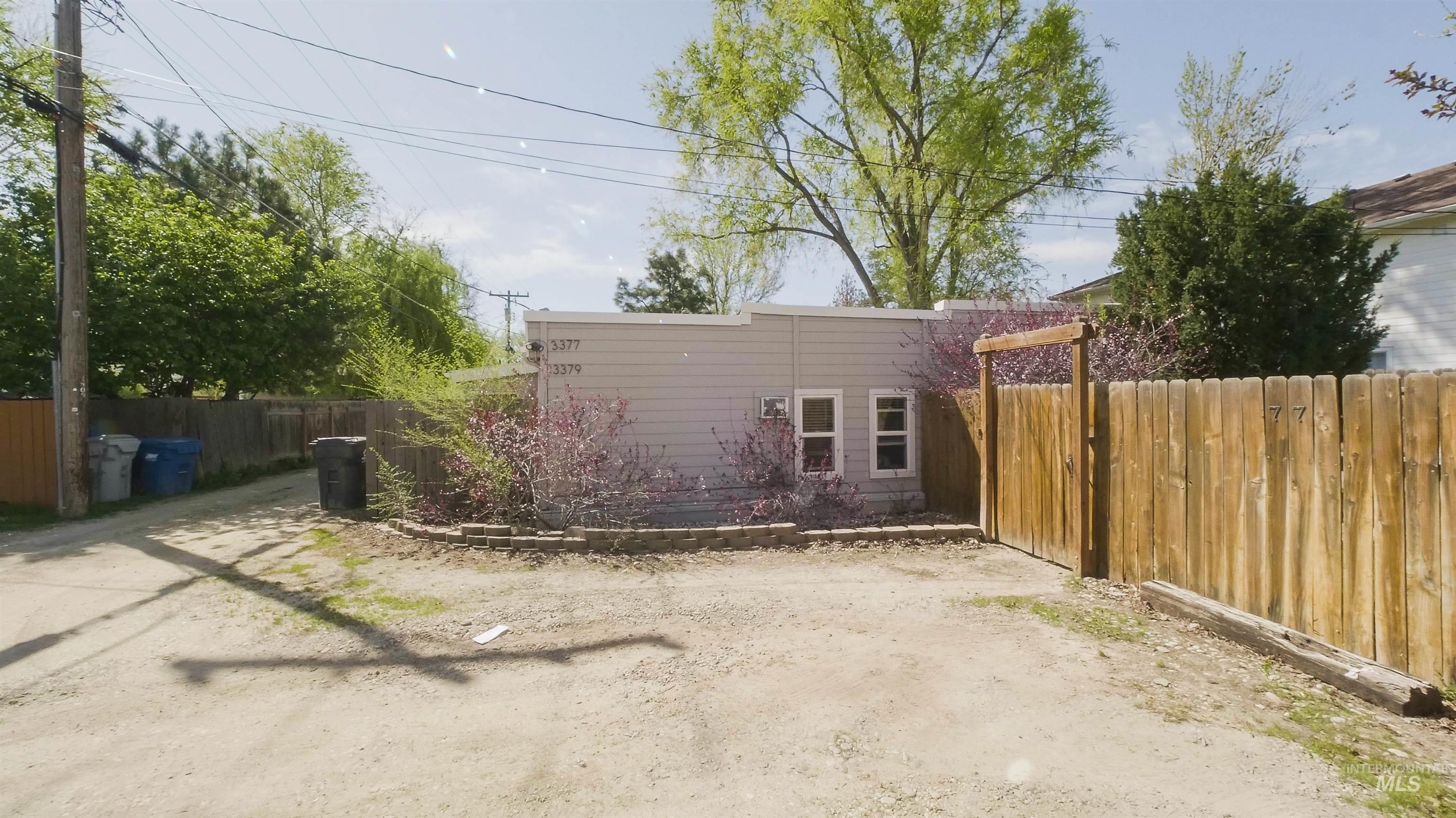 3377 W Nez Perce St Property Photo
