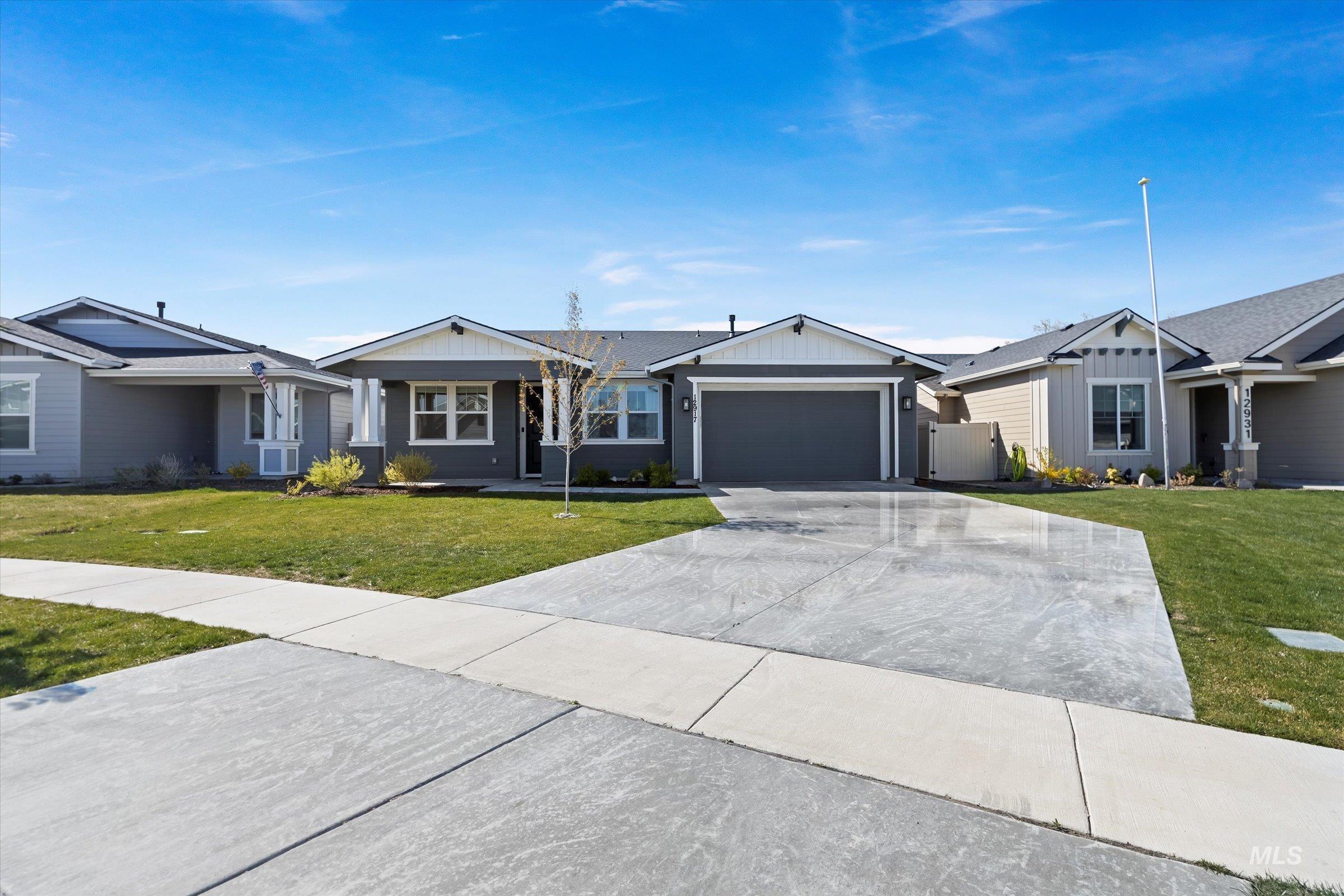 12917 S Nuova Way Property Photo 2